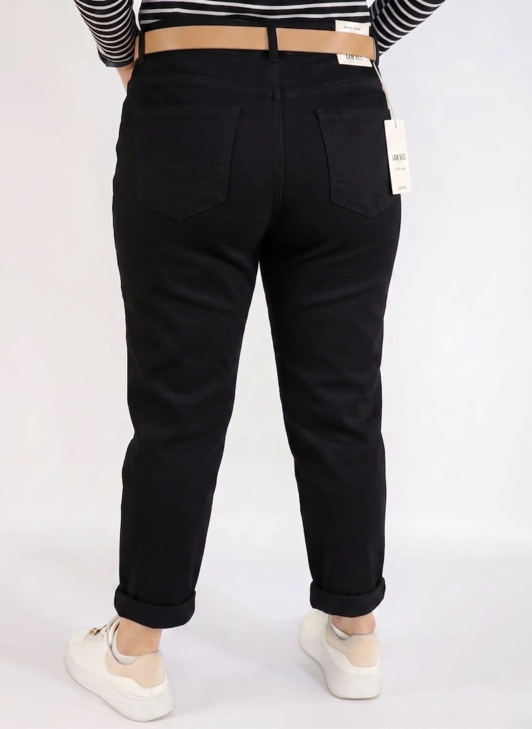 Spodnie plus size czarne damskie klasyczne – wygodne spodnie XXL z wysokim komfortem noszenia Stylowa XL