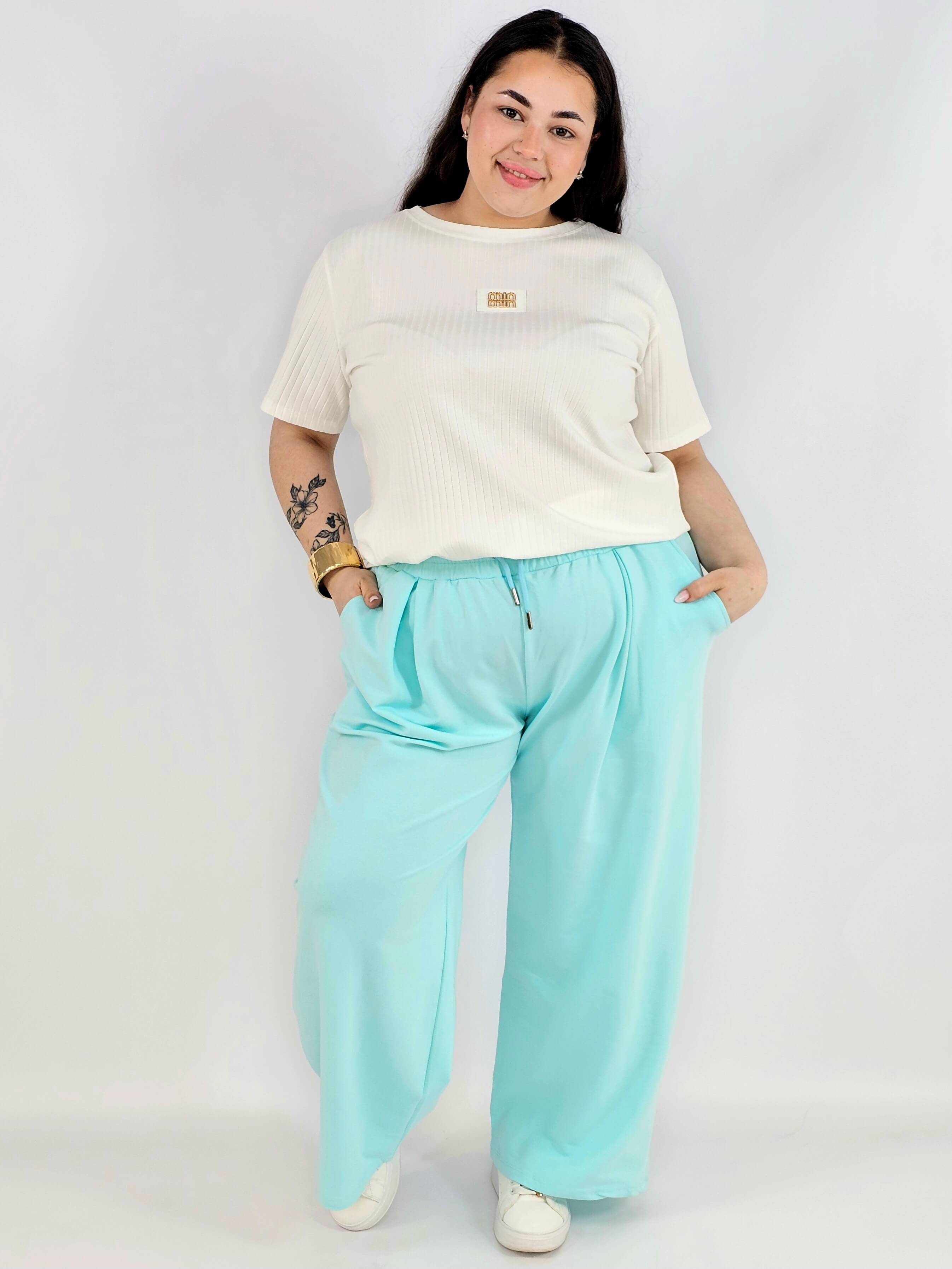 Spodnie plus size szerokie – wygodne spodnie XXL z gumką w pasie Stylowa XL