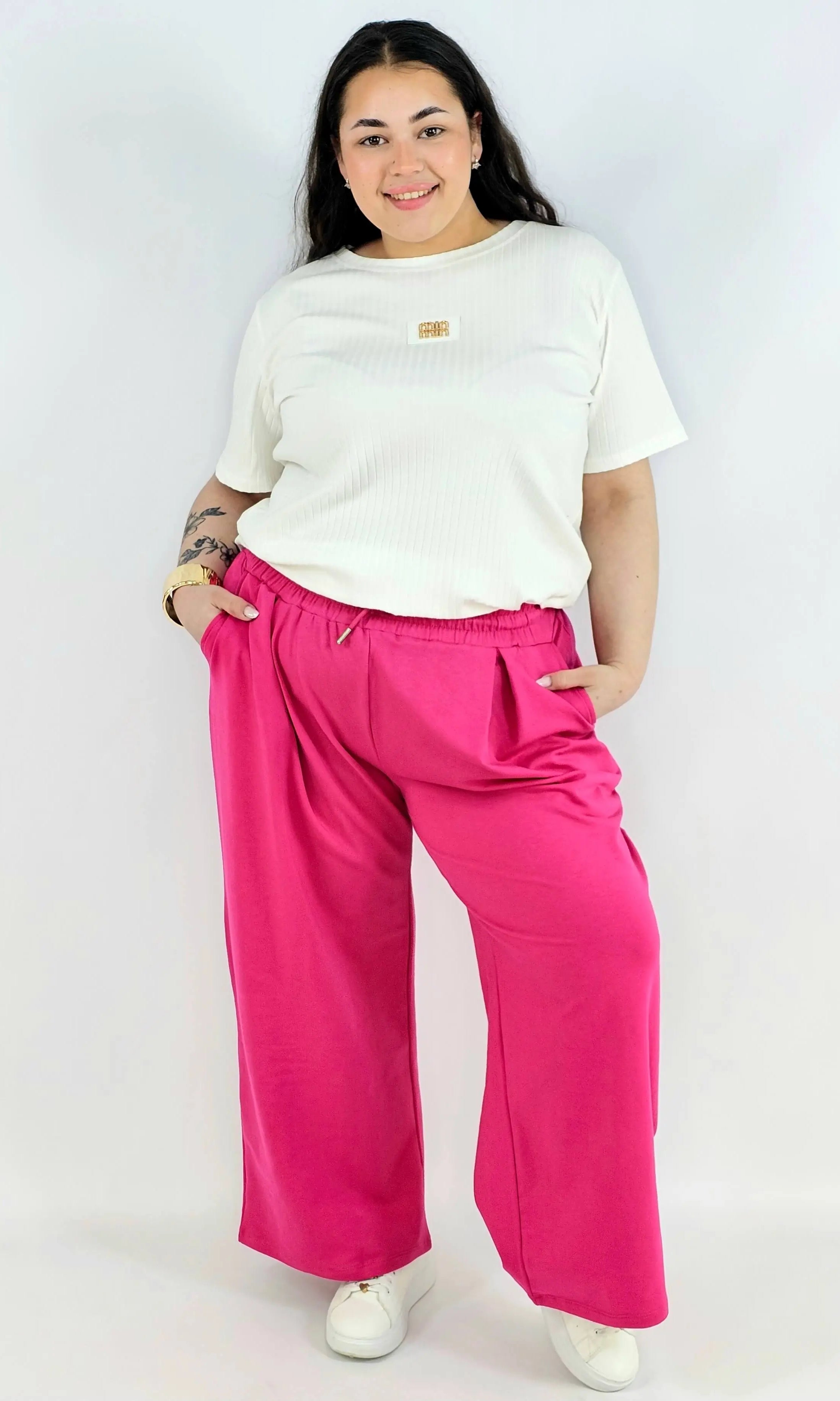 Spodnie plus size szerokie – wygodne spodnie XXL z gumką w pasie Stylowa XL
