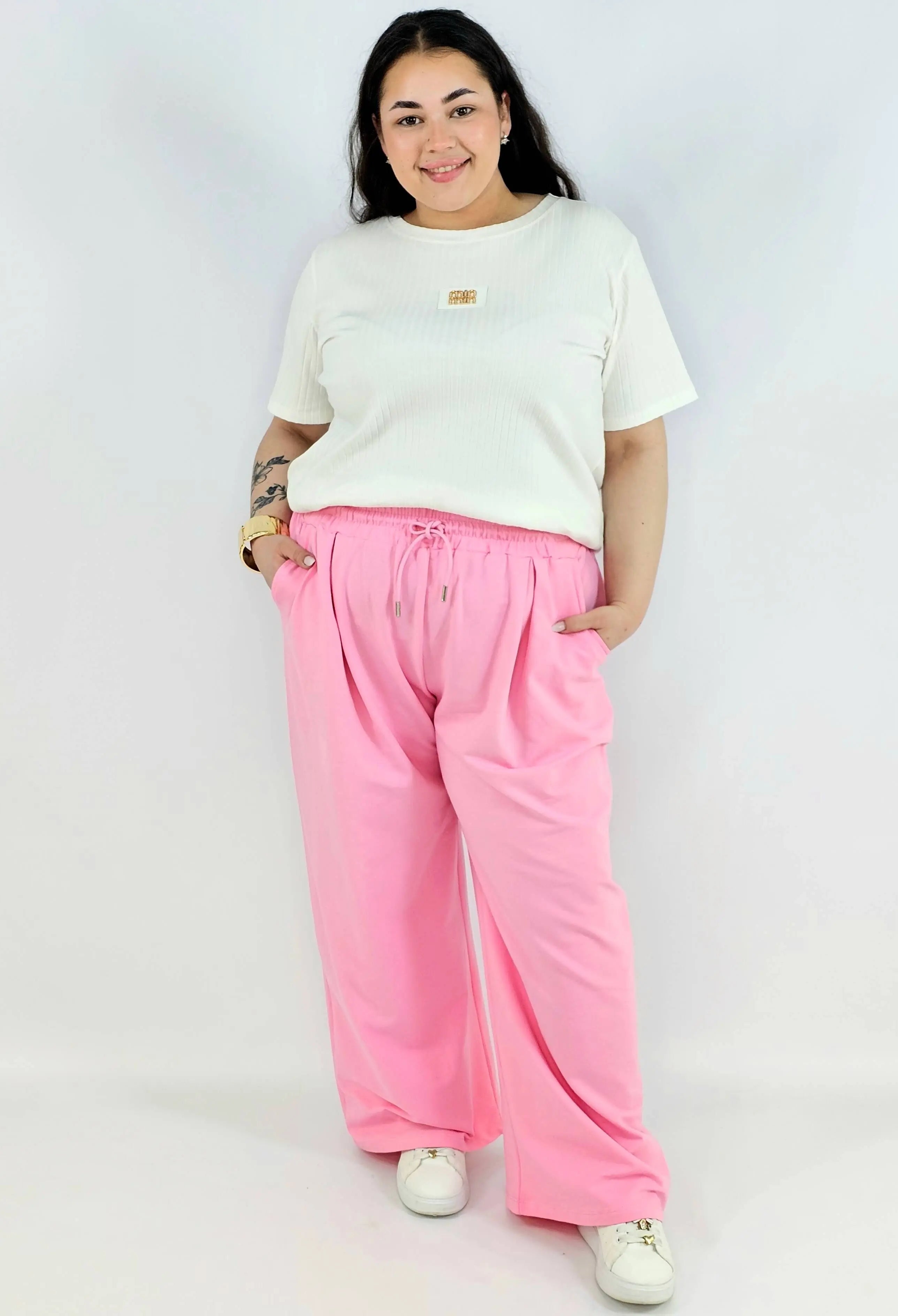 Spodnie plus size szerokie – wygodne spodnie XXL z gumką w pasie Stylowa XL