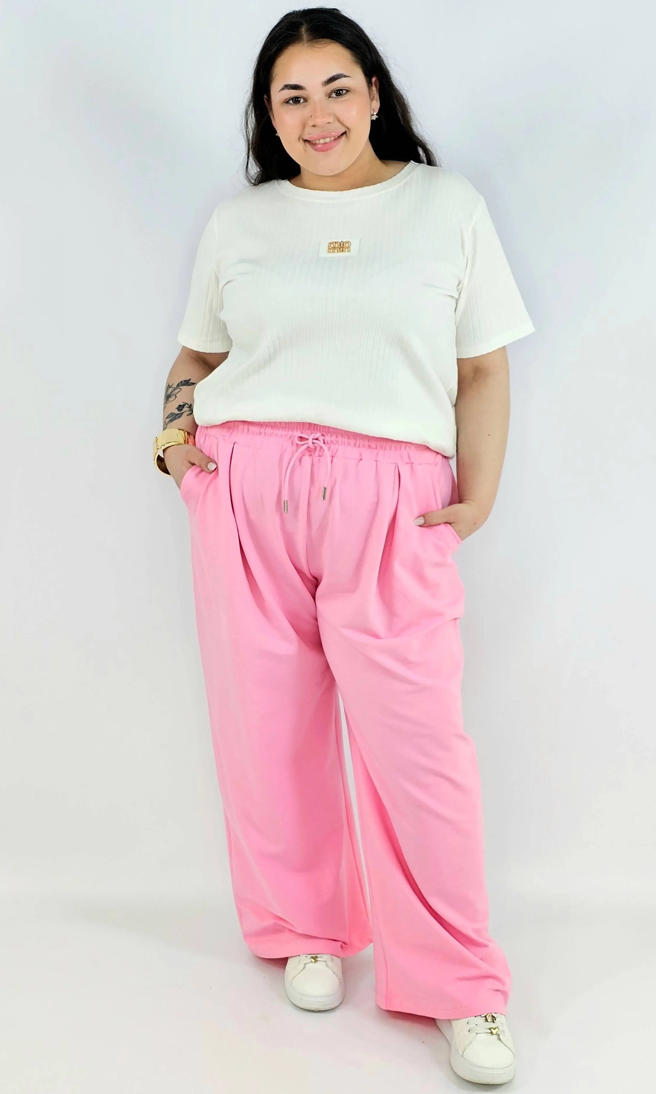 Spodnie plus size szerokie – wygodne spodnie XXL z gumką w pasie Stylowa XL