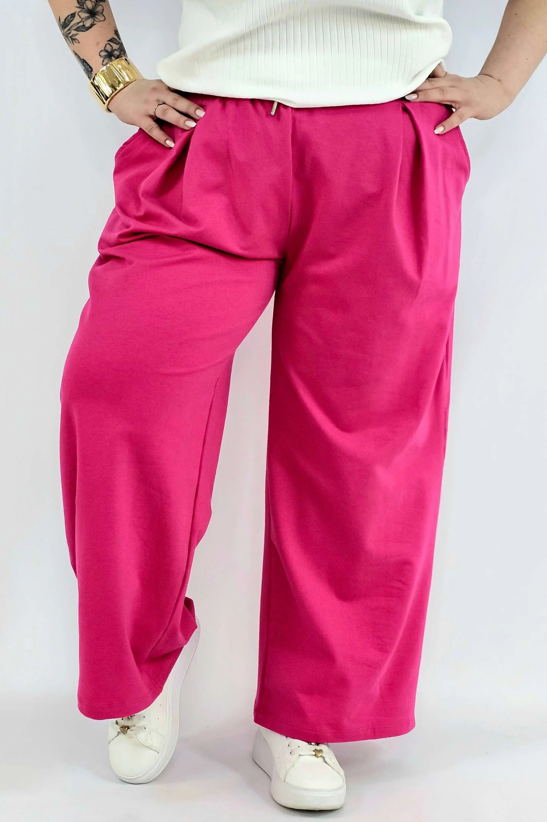 Spodnie plus size szerokie – wygodne spodnie XXL z gumką w pasie Stylowa XL