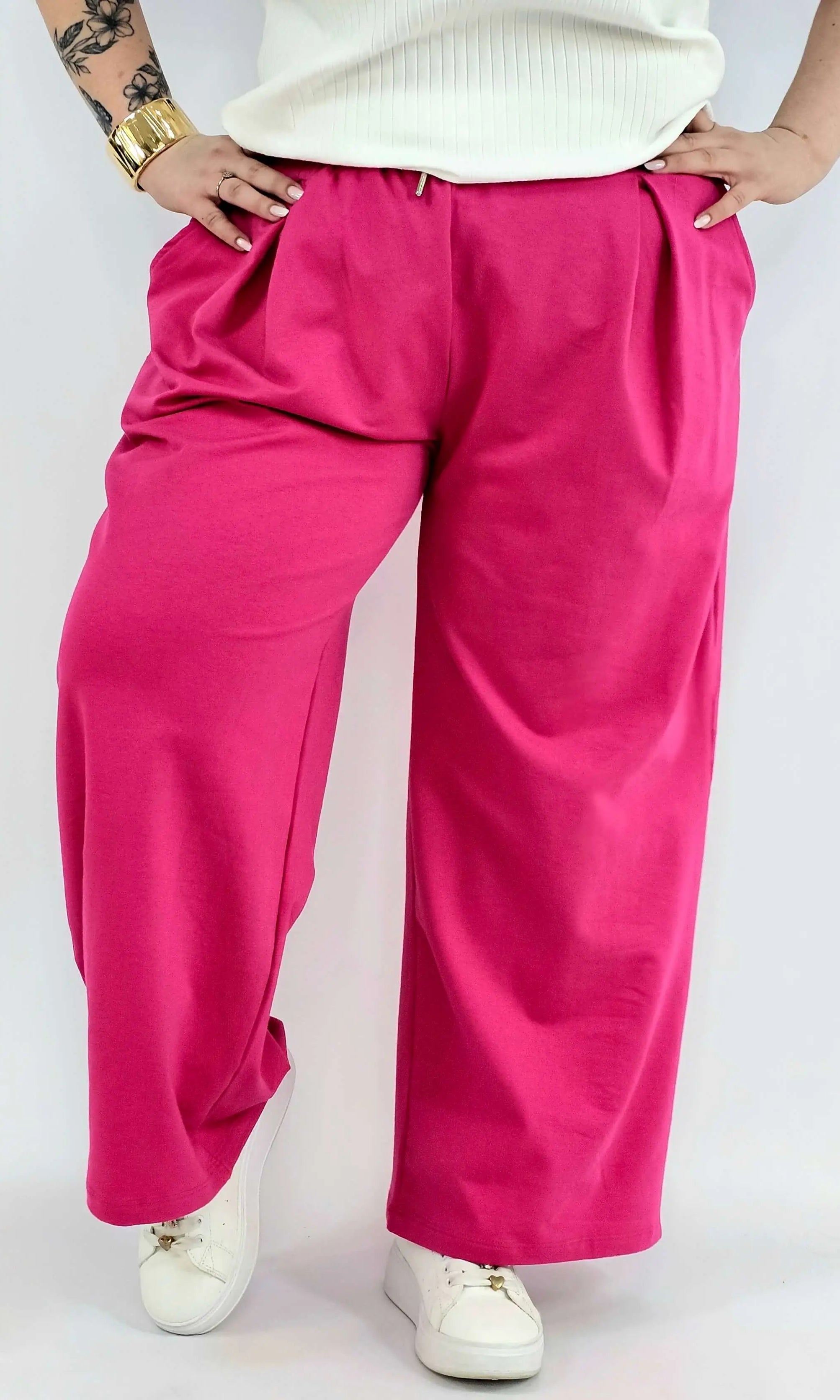 Spodnie plus size szerokie – wygodne spodnie XXL z gumką w pasie Stylowa XL