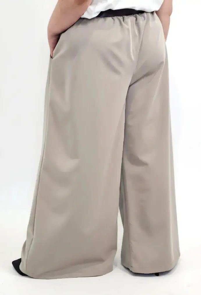 Spodnie plus size szerokie palazzo z wysokim stanem – eleganckie spodnie XXL w 3 kolorach Stylowa XL