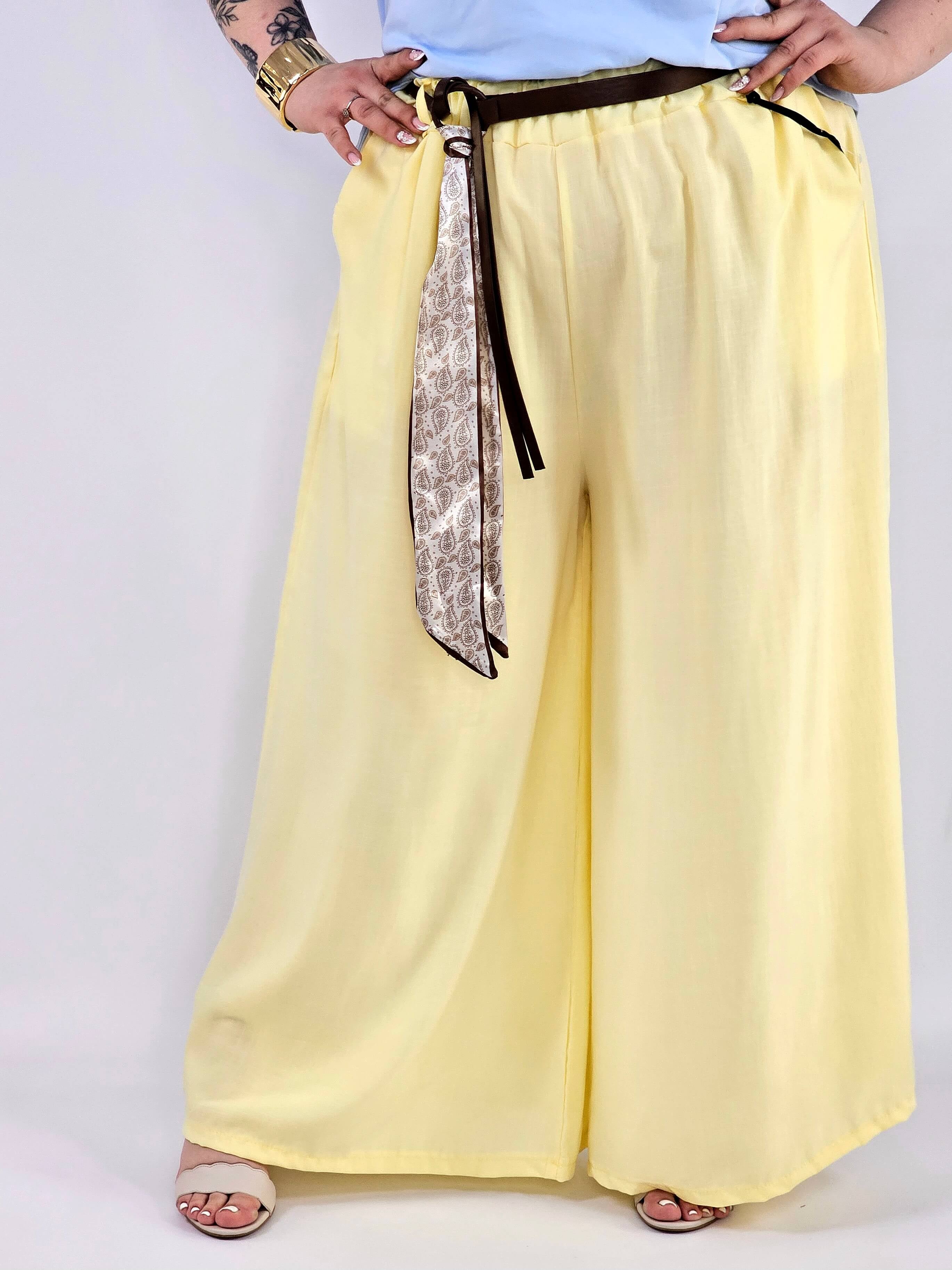 Spodnie plus size szerokie z gumką w pasie i wiązaniem XXL Stylowa XL