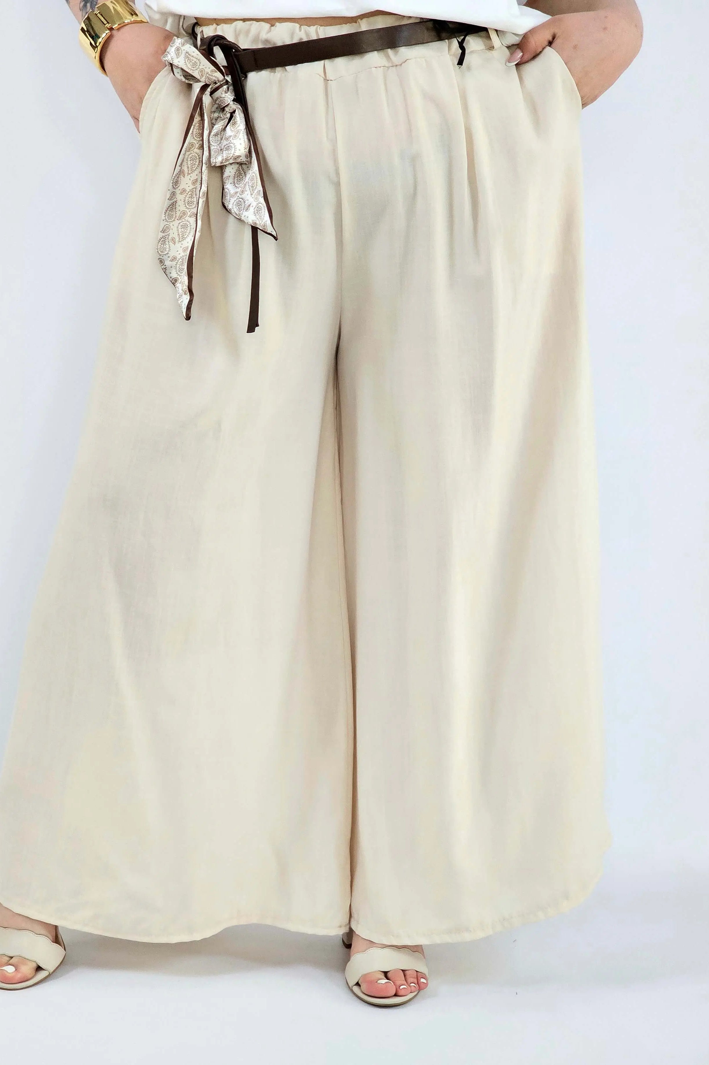 Spodnie plus size szerokie z gumką w pasie i wiązaniem XXL Stylowa XL