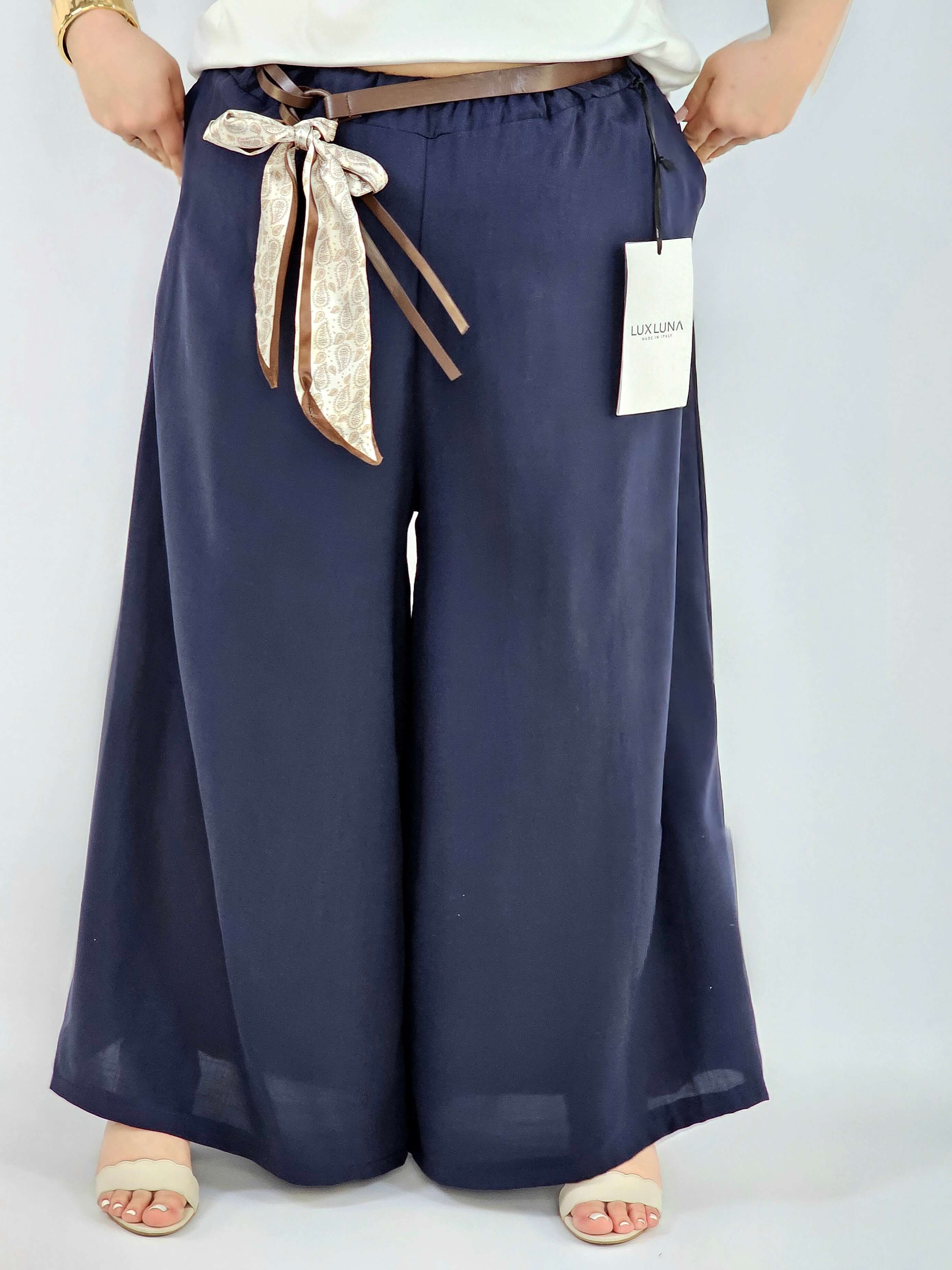 Spodnie plus size szerokie z gumką w pasie i wiązaniem XXL Stylowa XL