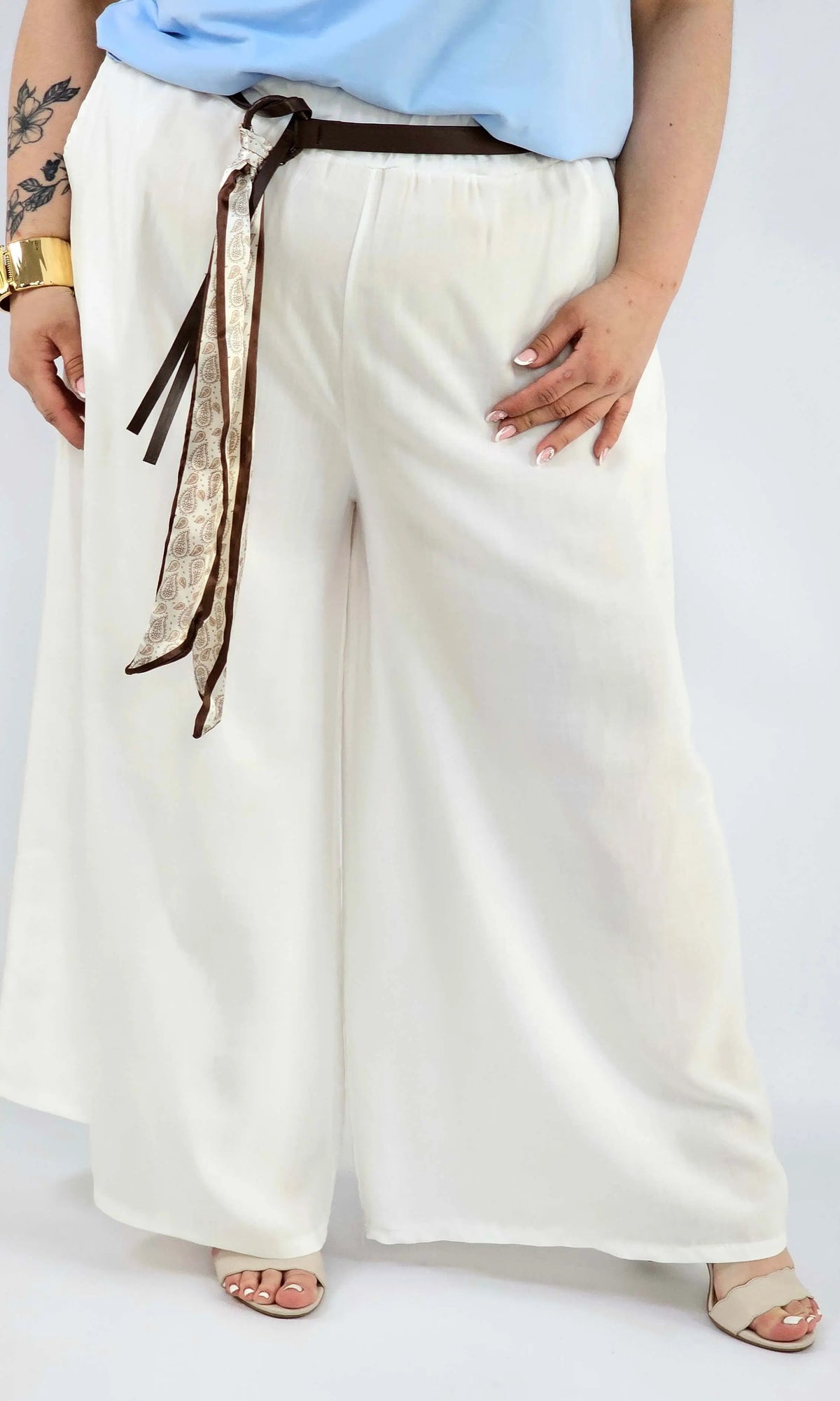 Spodnie plus size szerokie z gumką w pasie i wiązaniem XXL Stylowa XL