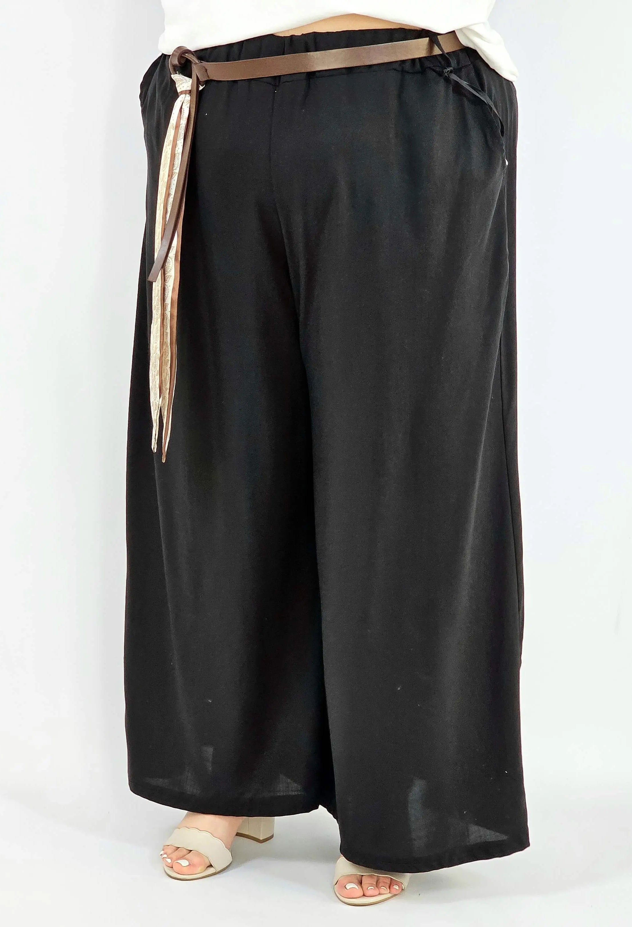 Spodnie plus size szerokie z gumką w pasie i wiązaniem XXL Stylowa XL