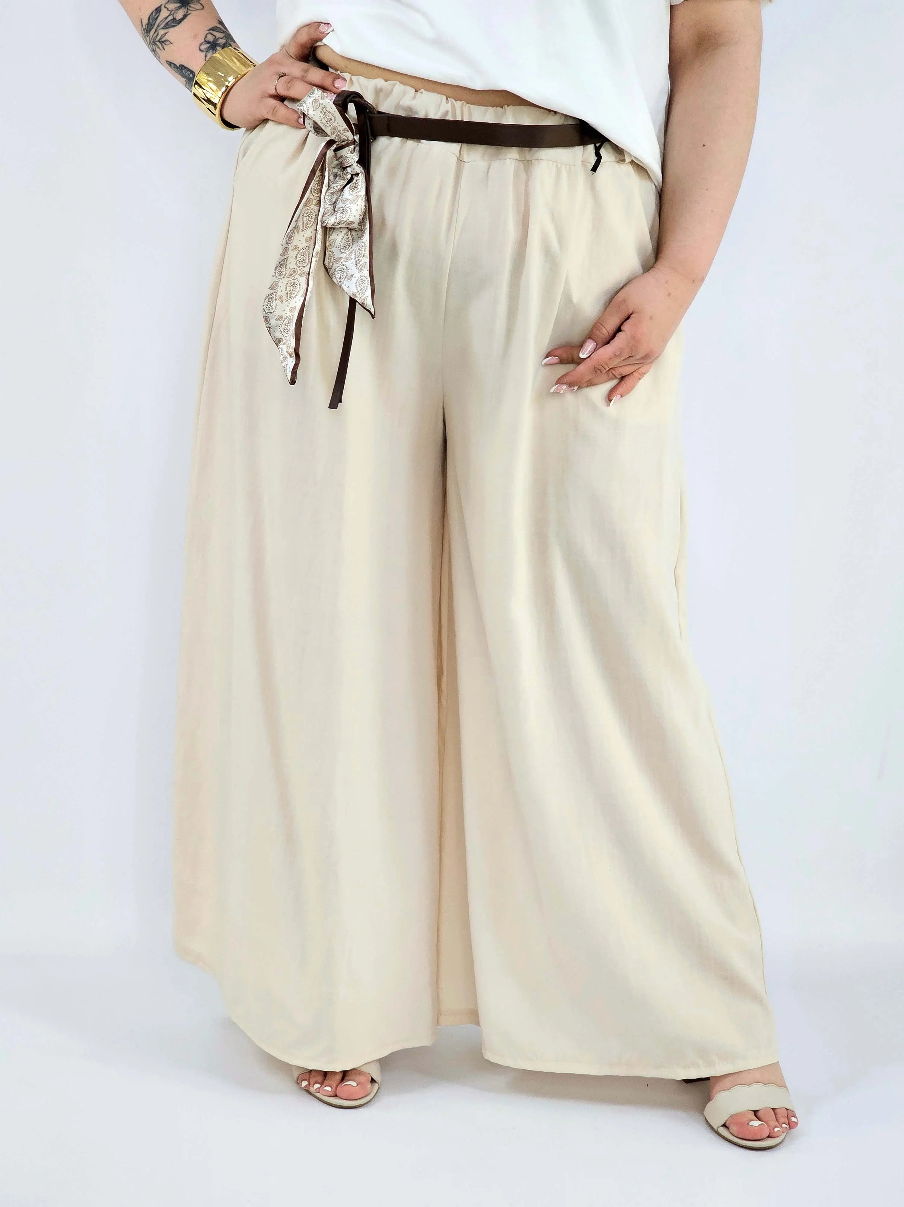 Spodnie plus size szerokie z gumką w pasie i wiązaniem XXL Stylowa XL
