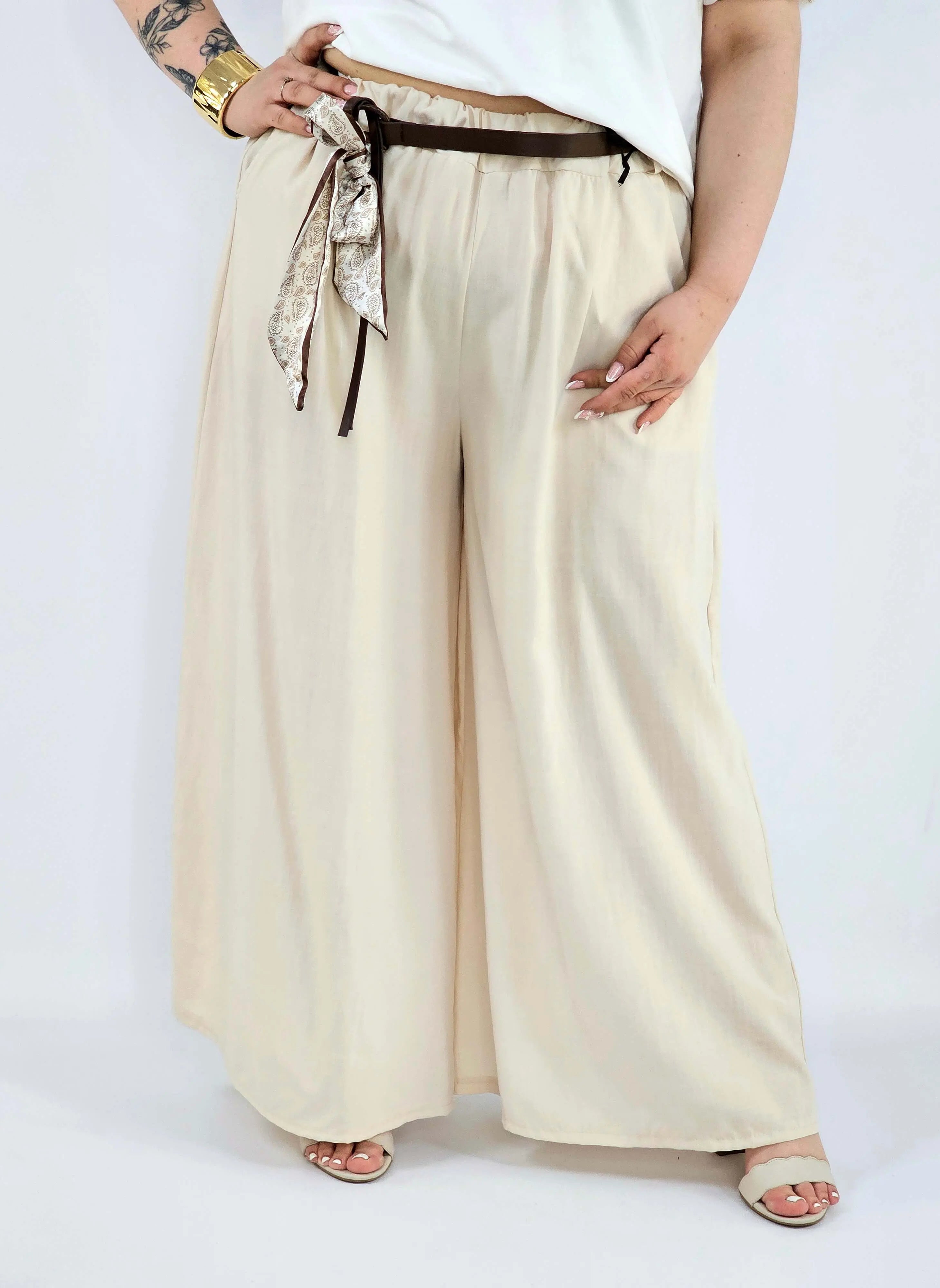 Spodnie plus size szerokie z gumką w pasie i wiązaniem XXL Stylowa XL