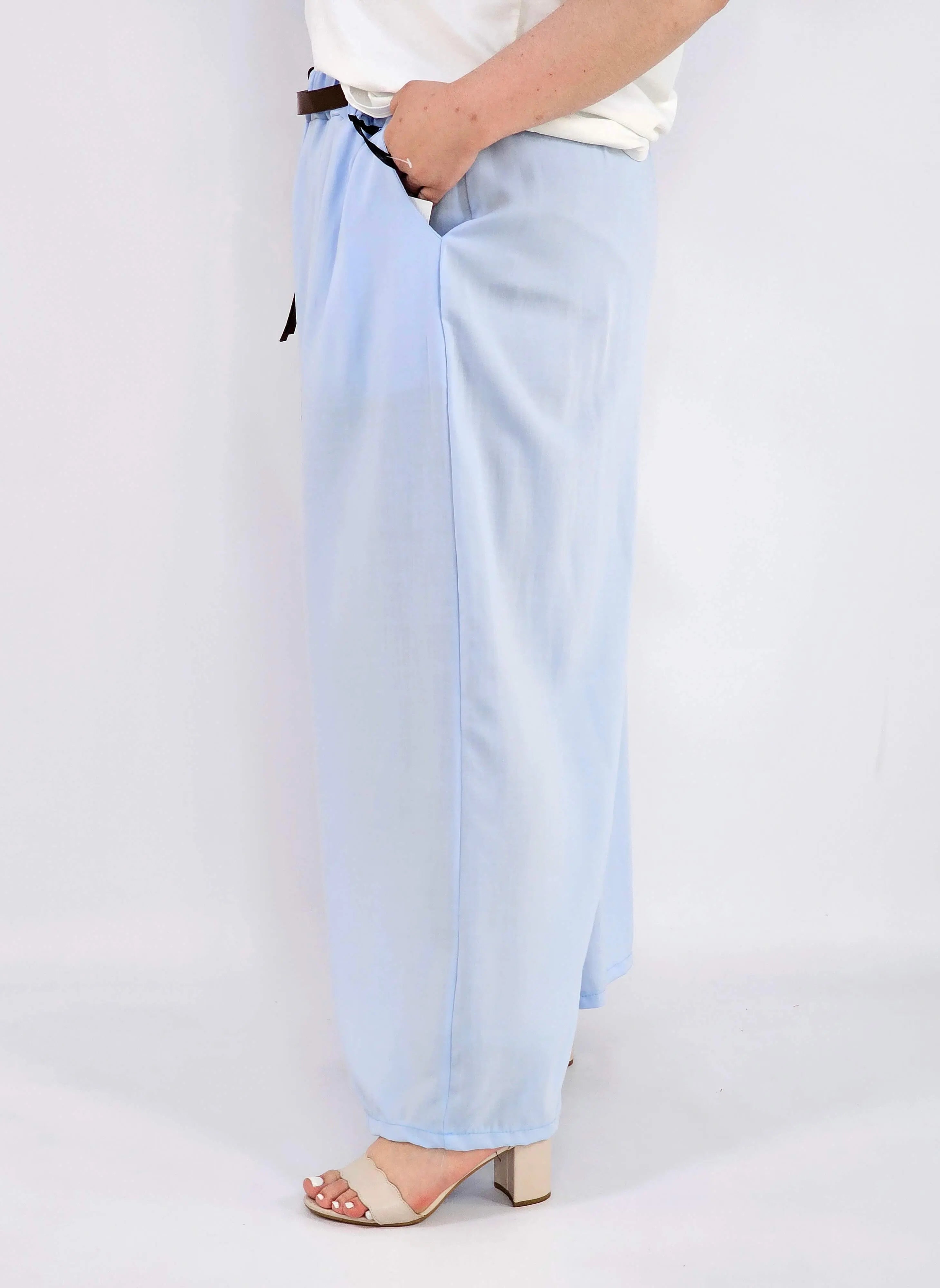 Spodnie plus size szerokie z gumką w pasie i wiązaniem XXL Stylowa XL