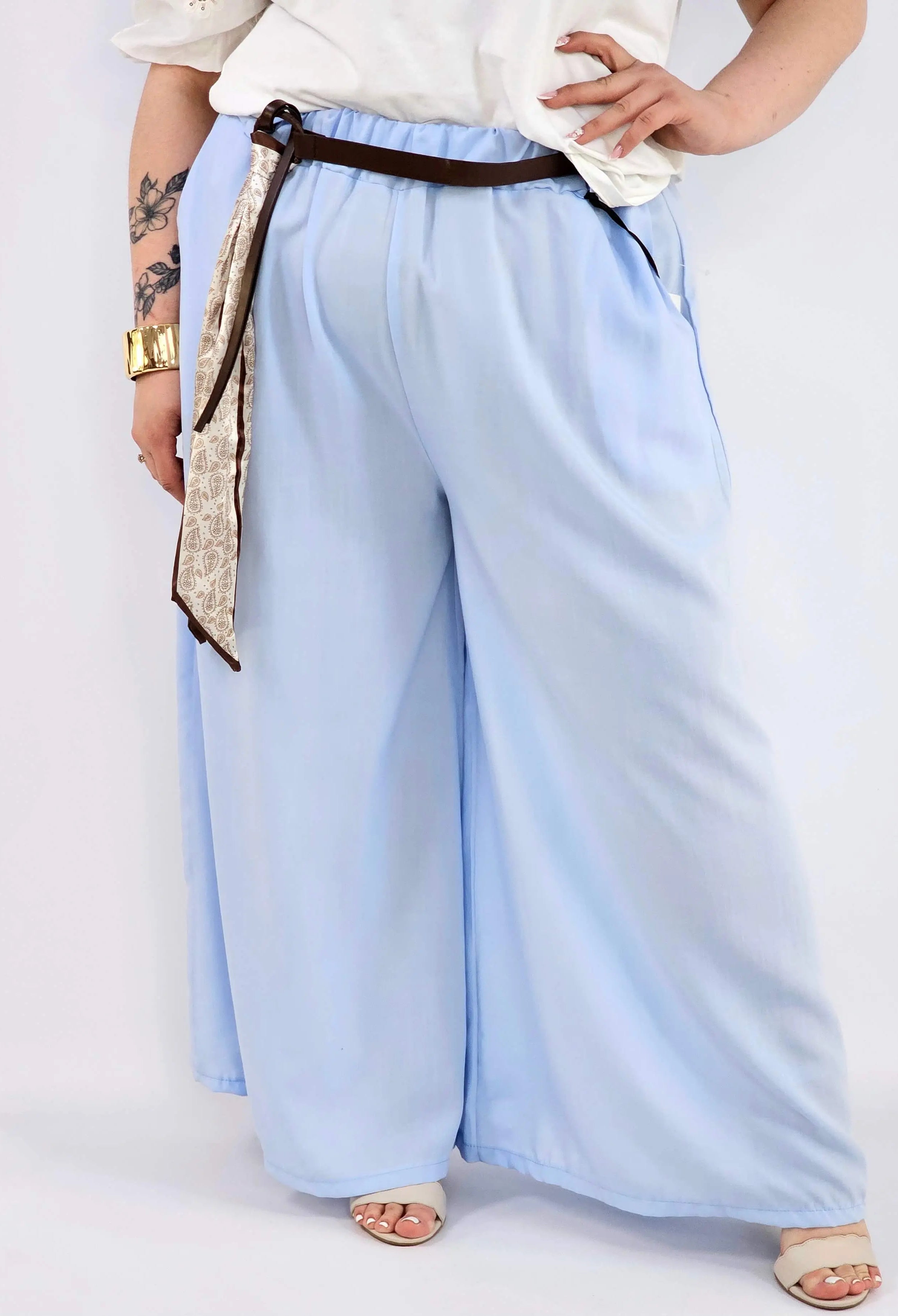 Spodnie plus size szerokie z gumką w pasie i wiązaniem XXL Stylowa XL