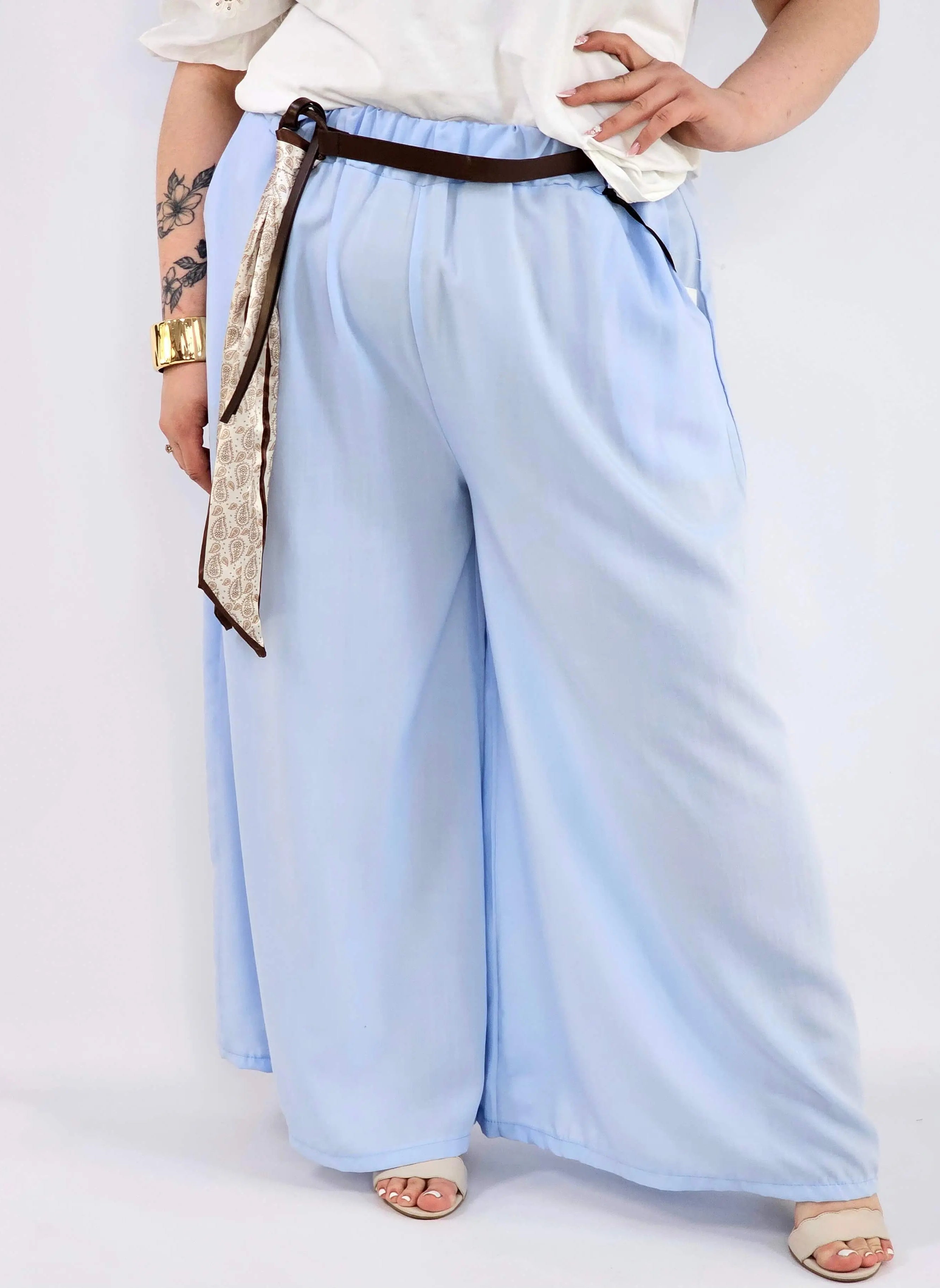 Spodnie plus size szerokie z gumką w pasie i wiązaniem XXL Stylowa XL