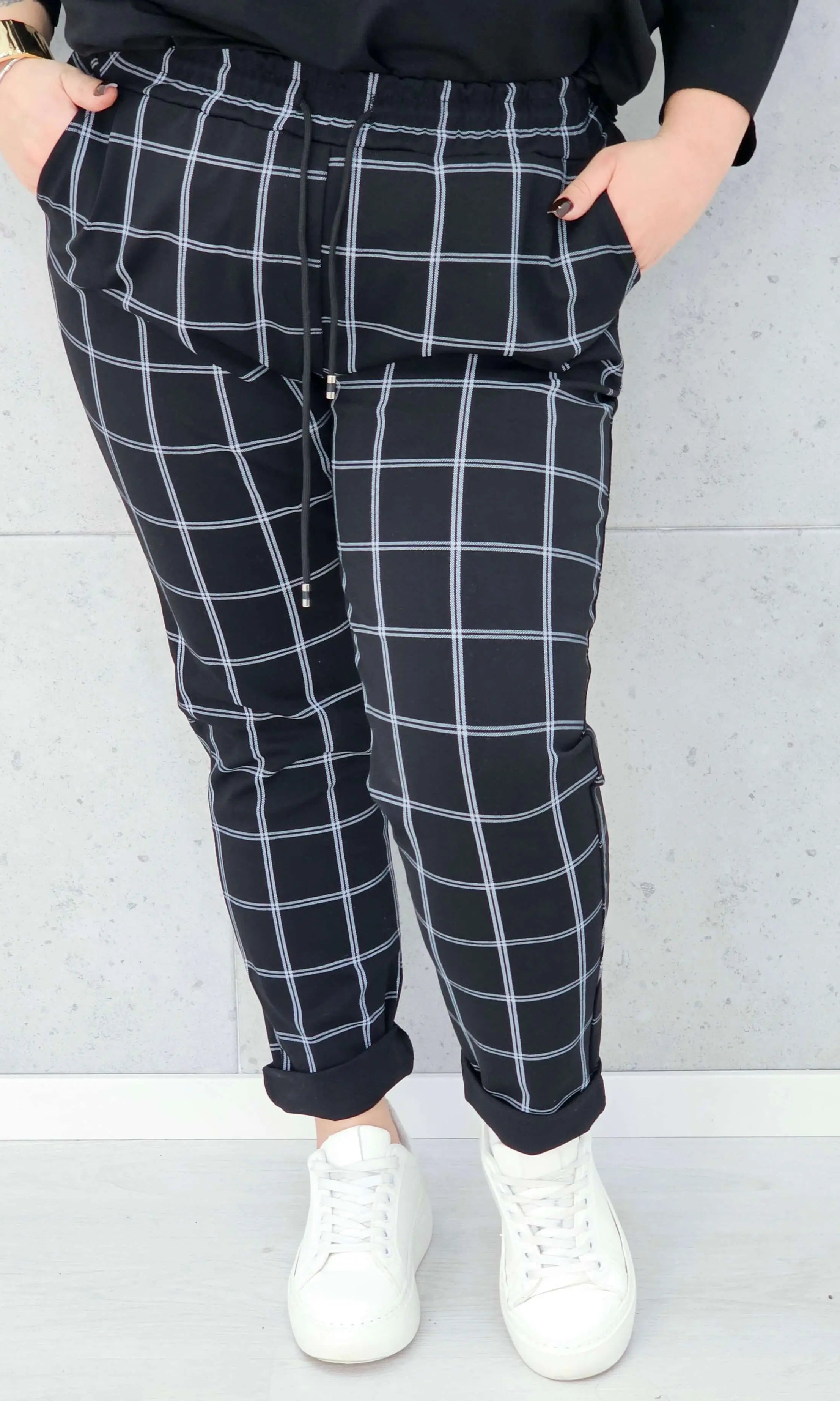 Spodnie w kratkę plus size – wygodne spodnie XXL z elastycznym pasem - Stylowa XL