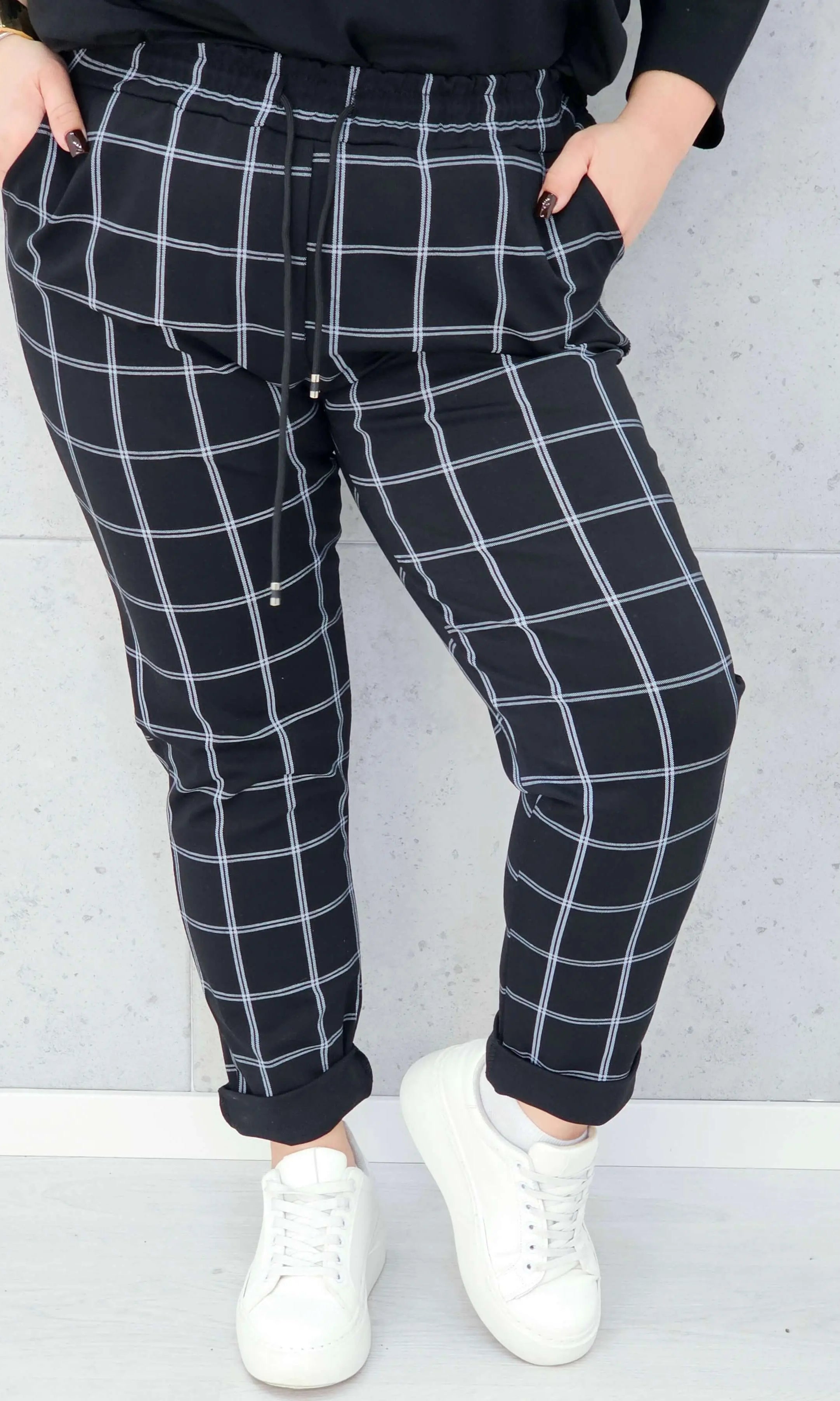 Spodnie w kratkę plus size – wygodne spodnie XXL z elastycznym pasem - Stylowa XL