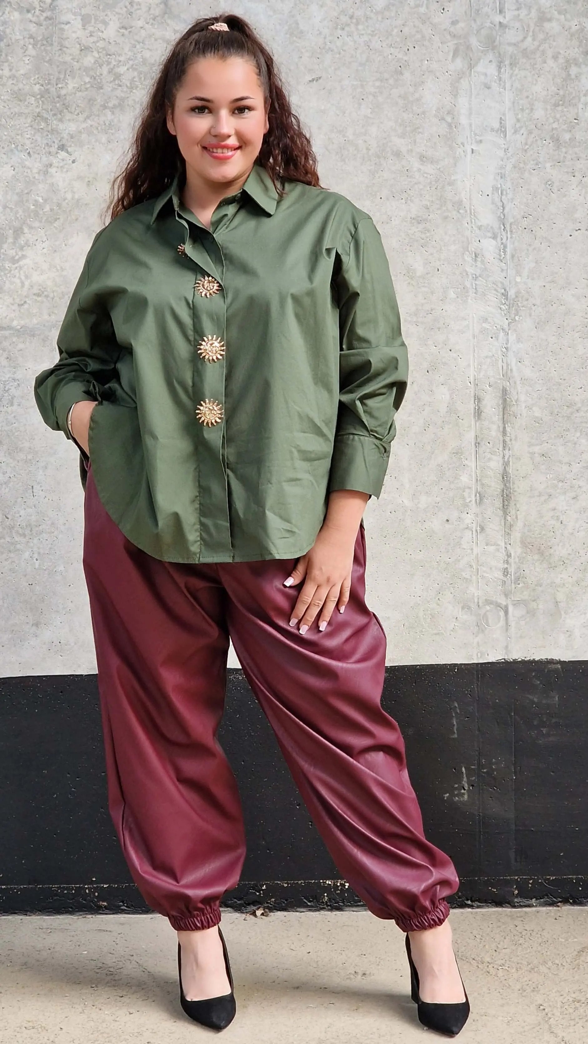 Spodnie z eko-skóry z gumką Stylowa XL