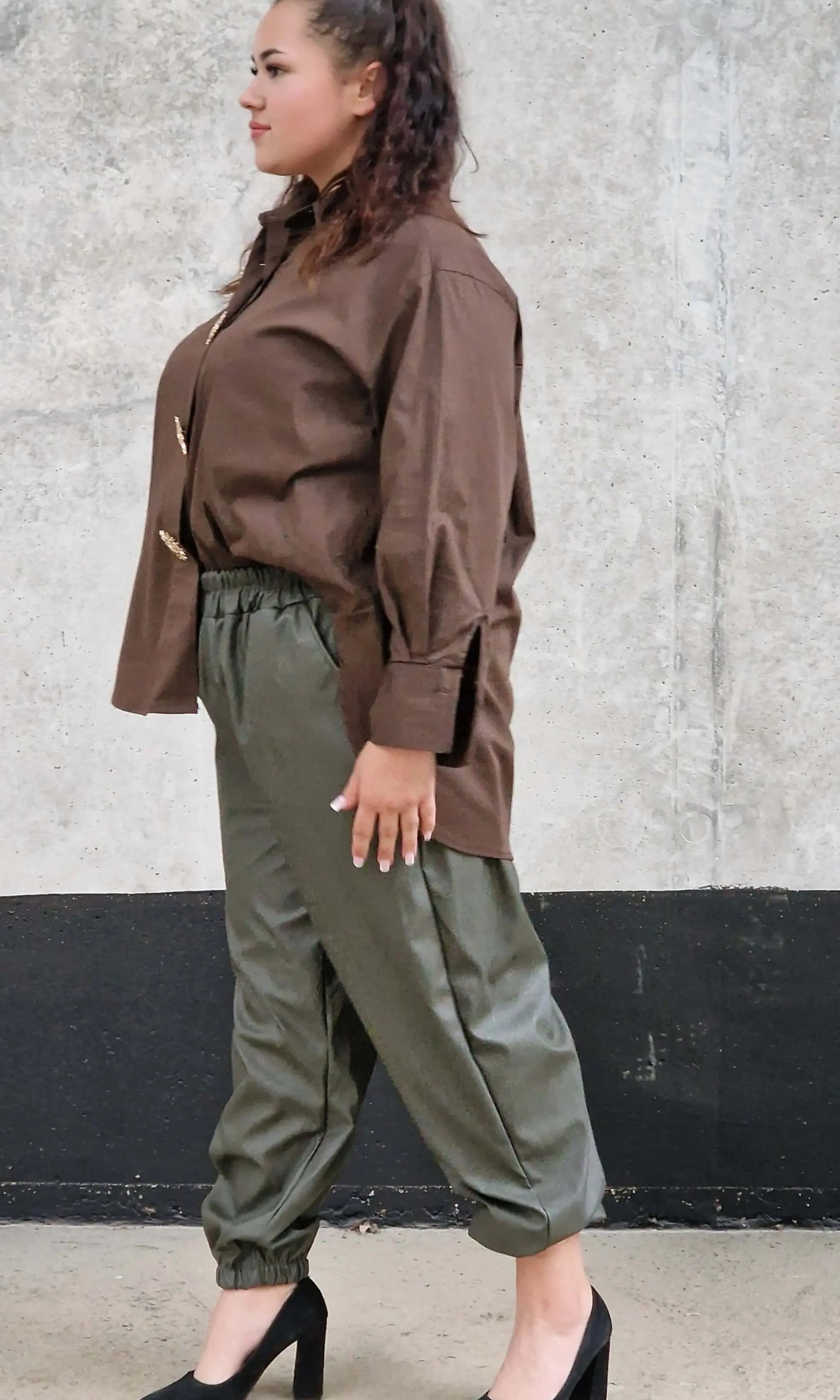 Spodnie z eko-skóry z gumką Stylowa XL