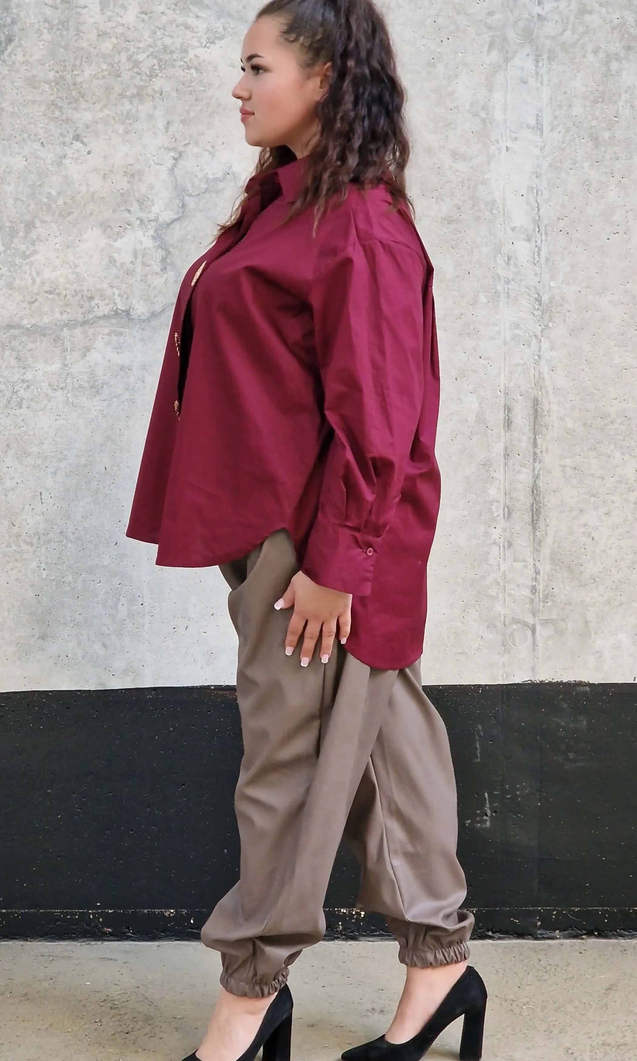 Spodnie z eko-skóry z gumką Stylowa XL