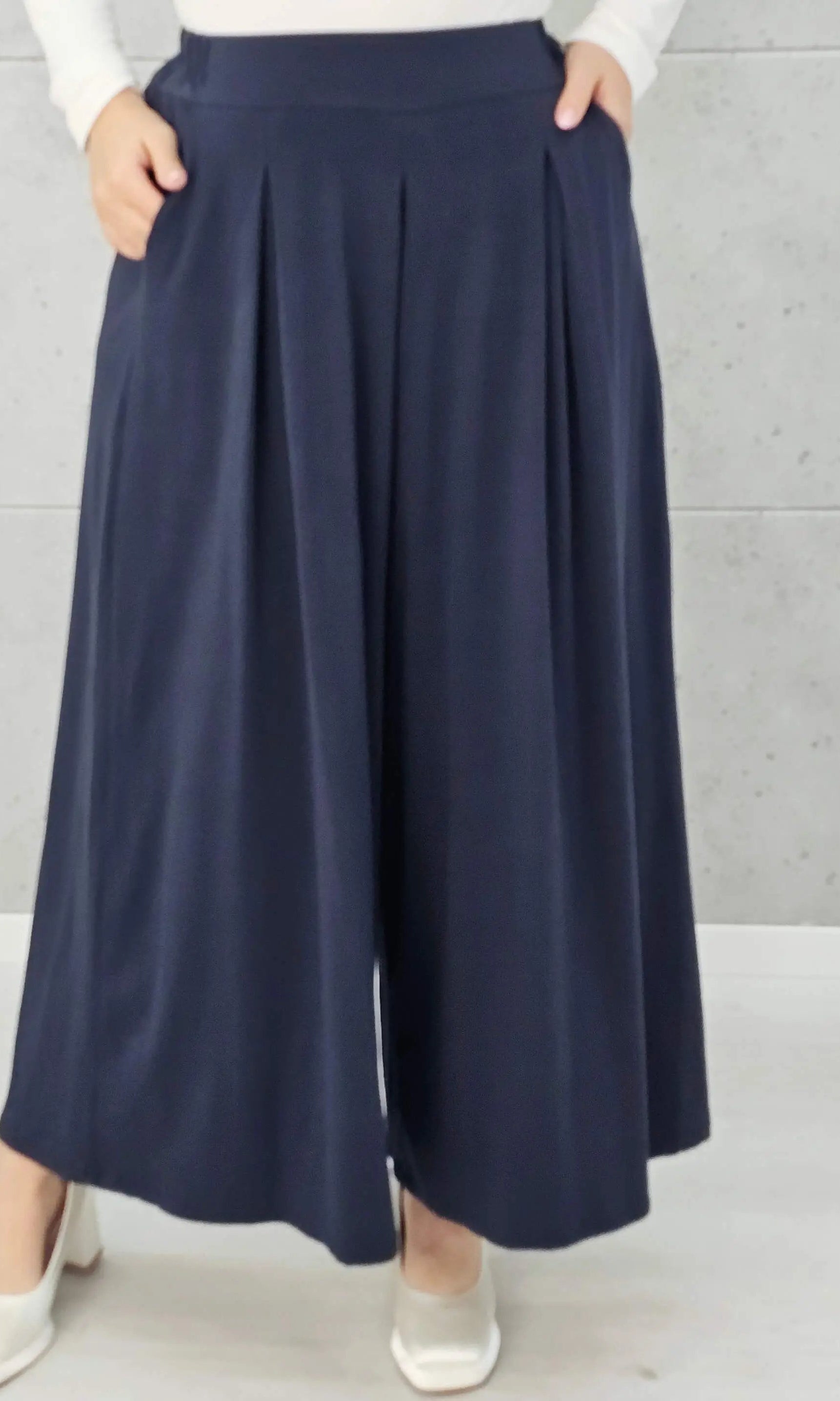 Spodnie z szeroką nogawką Stylowa XL