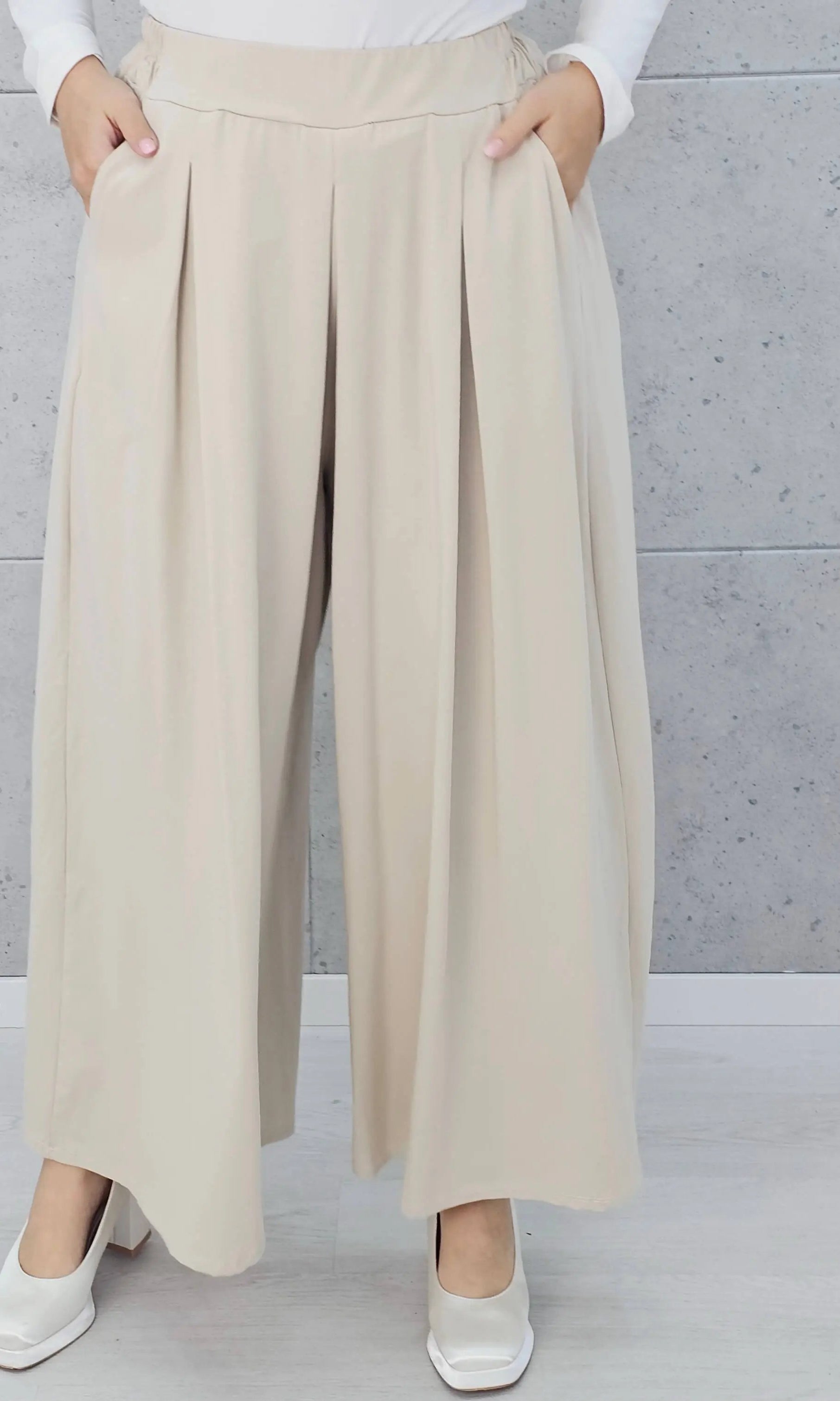 Spodnie z szeroką nogawką Stylowa XL