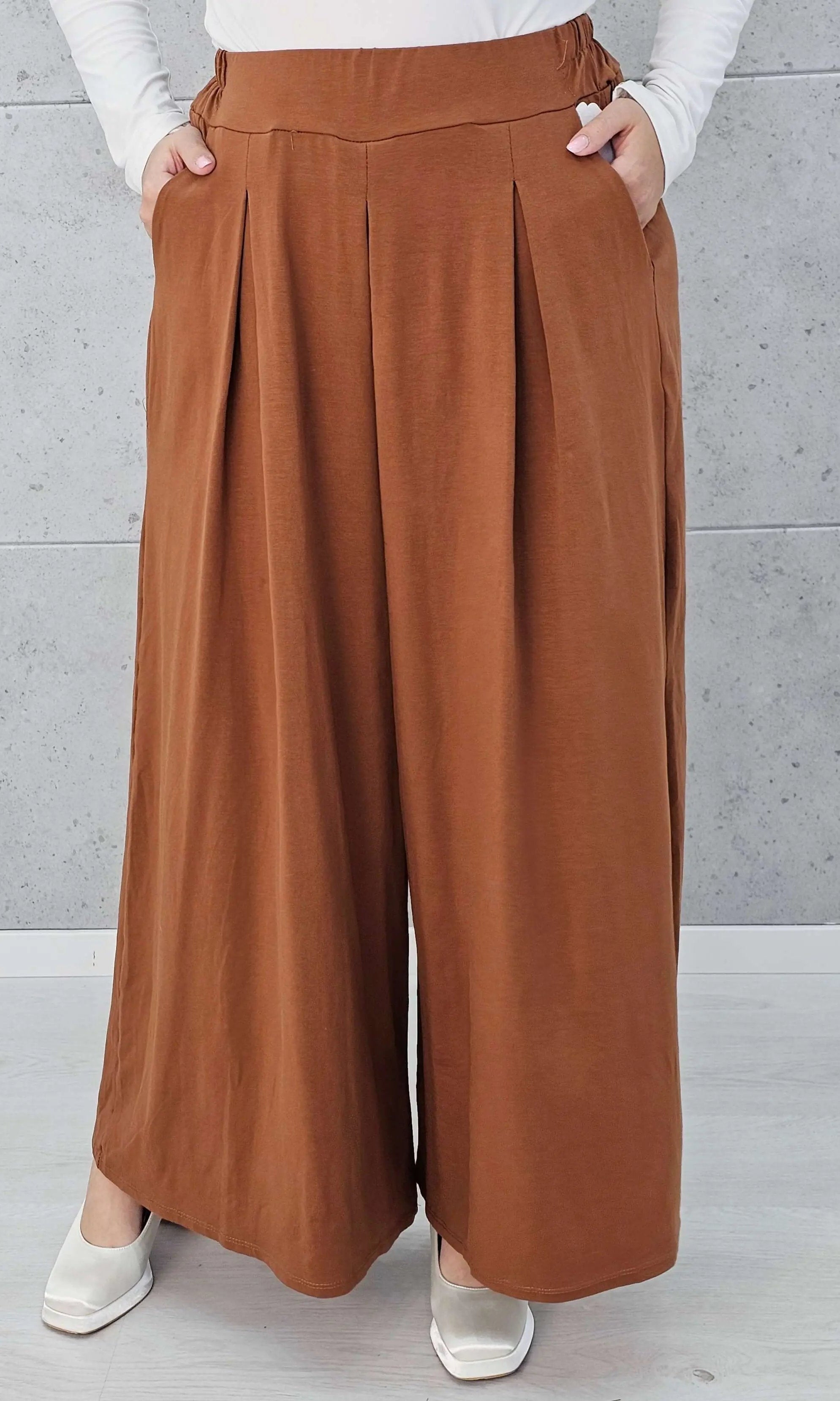 Spodnie z szeroką nogawką Stylowa XL