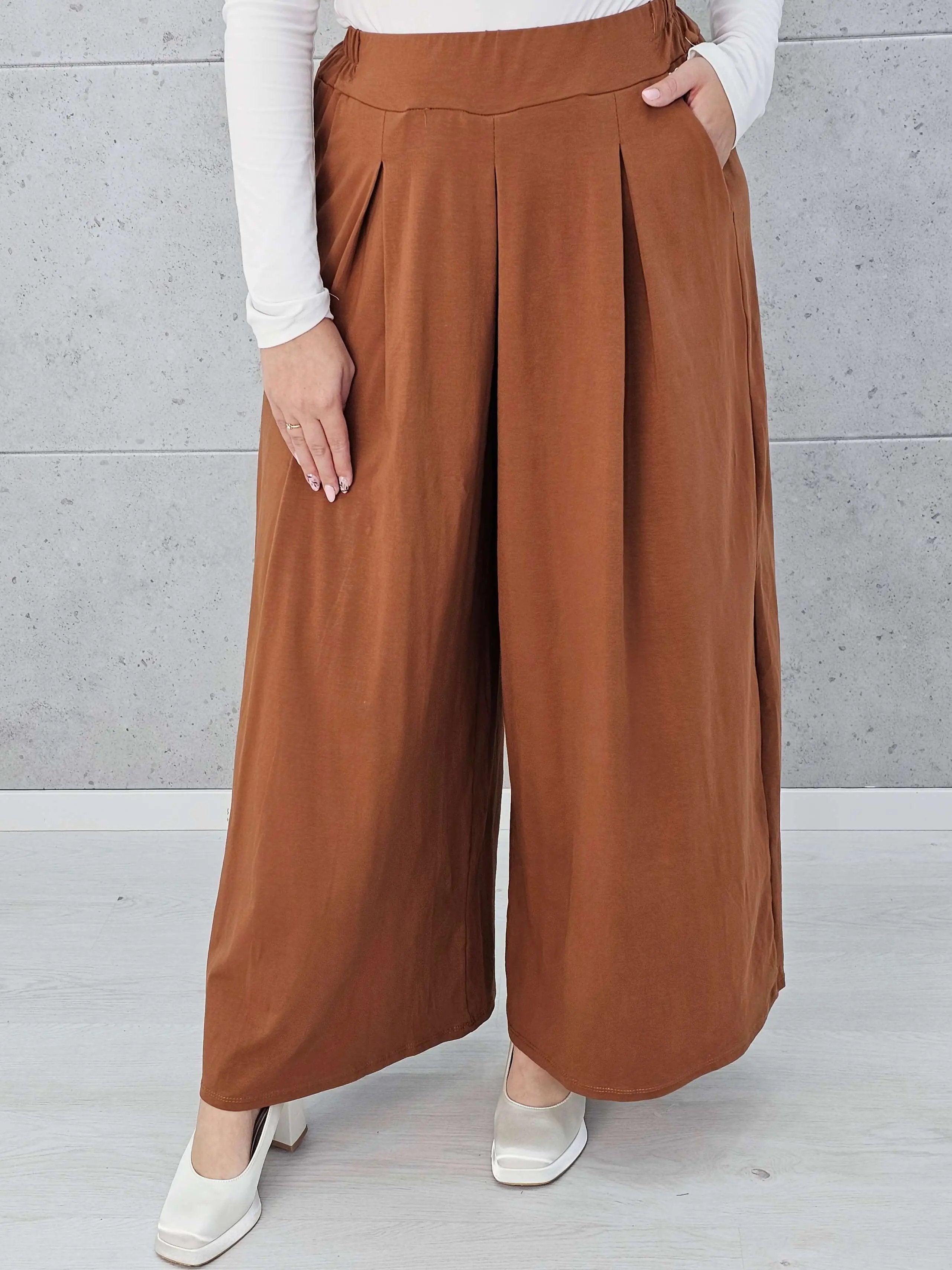 Spodnie z szeroką nogawką Stylowa XL