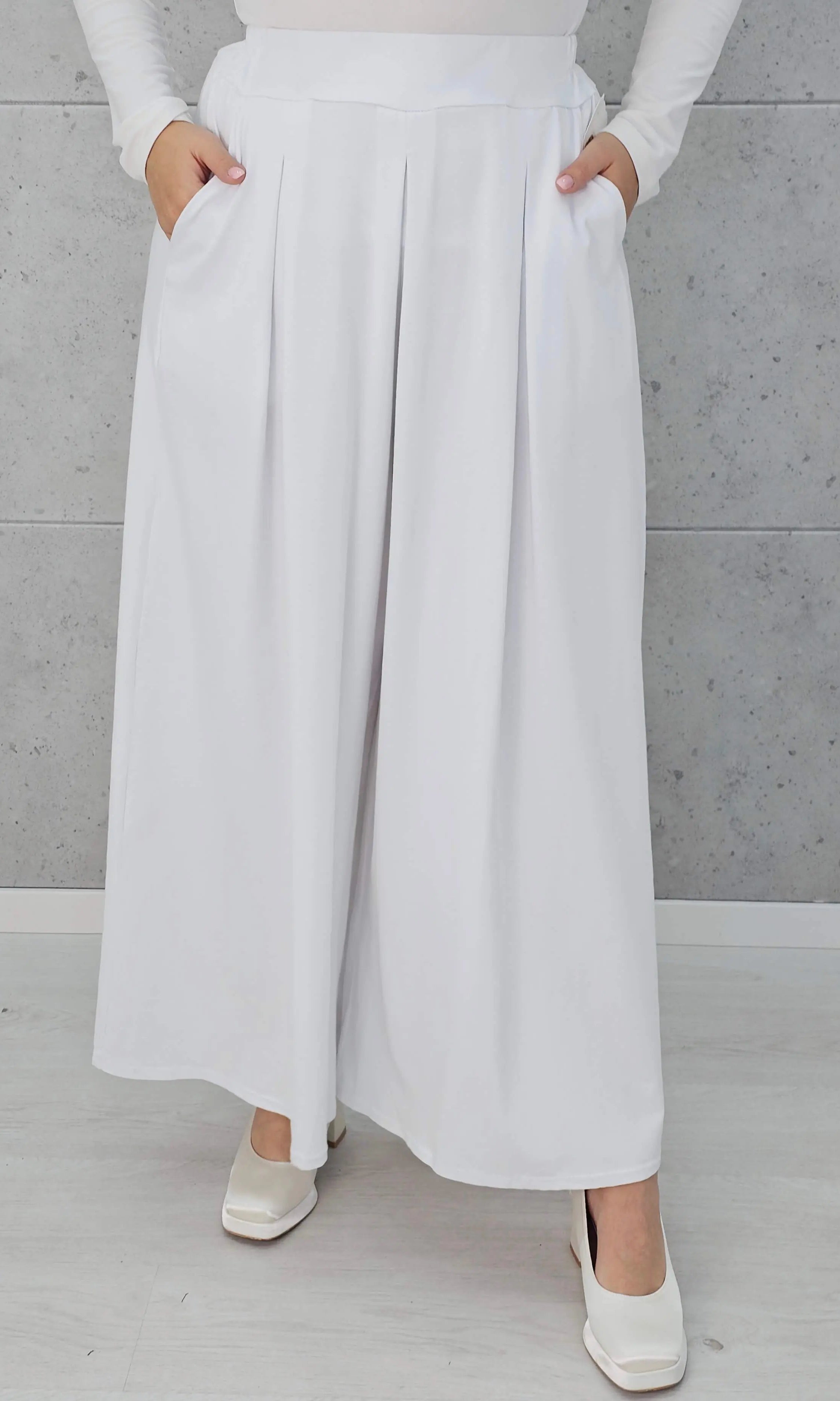 Spodnie z szeroką nogawką Stylowa XL