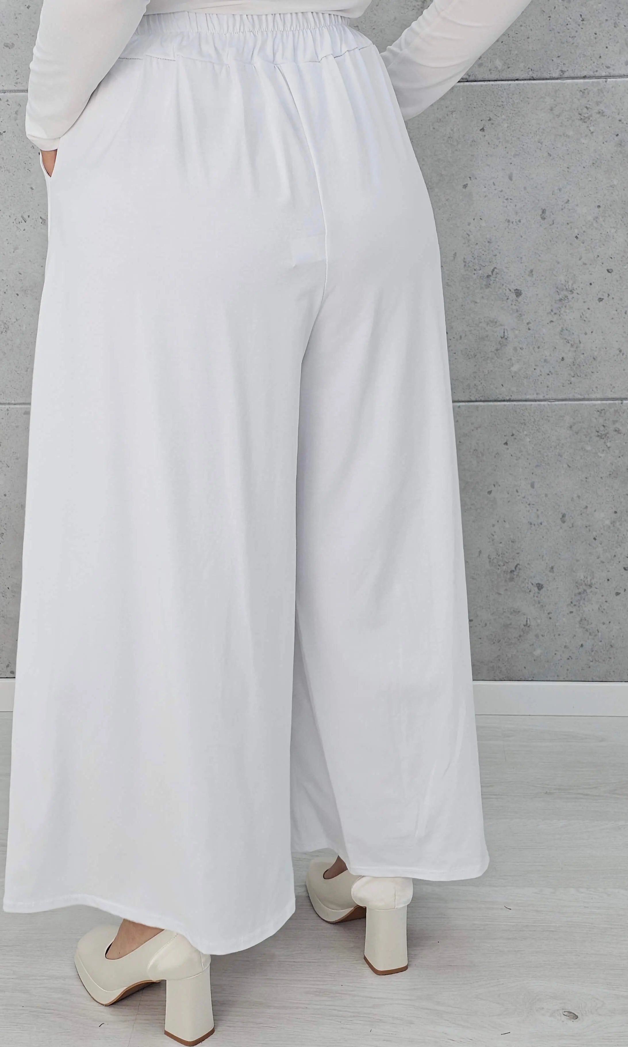 Spodnie z szeroką nogawką Stylowa XL