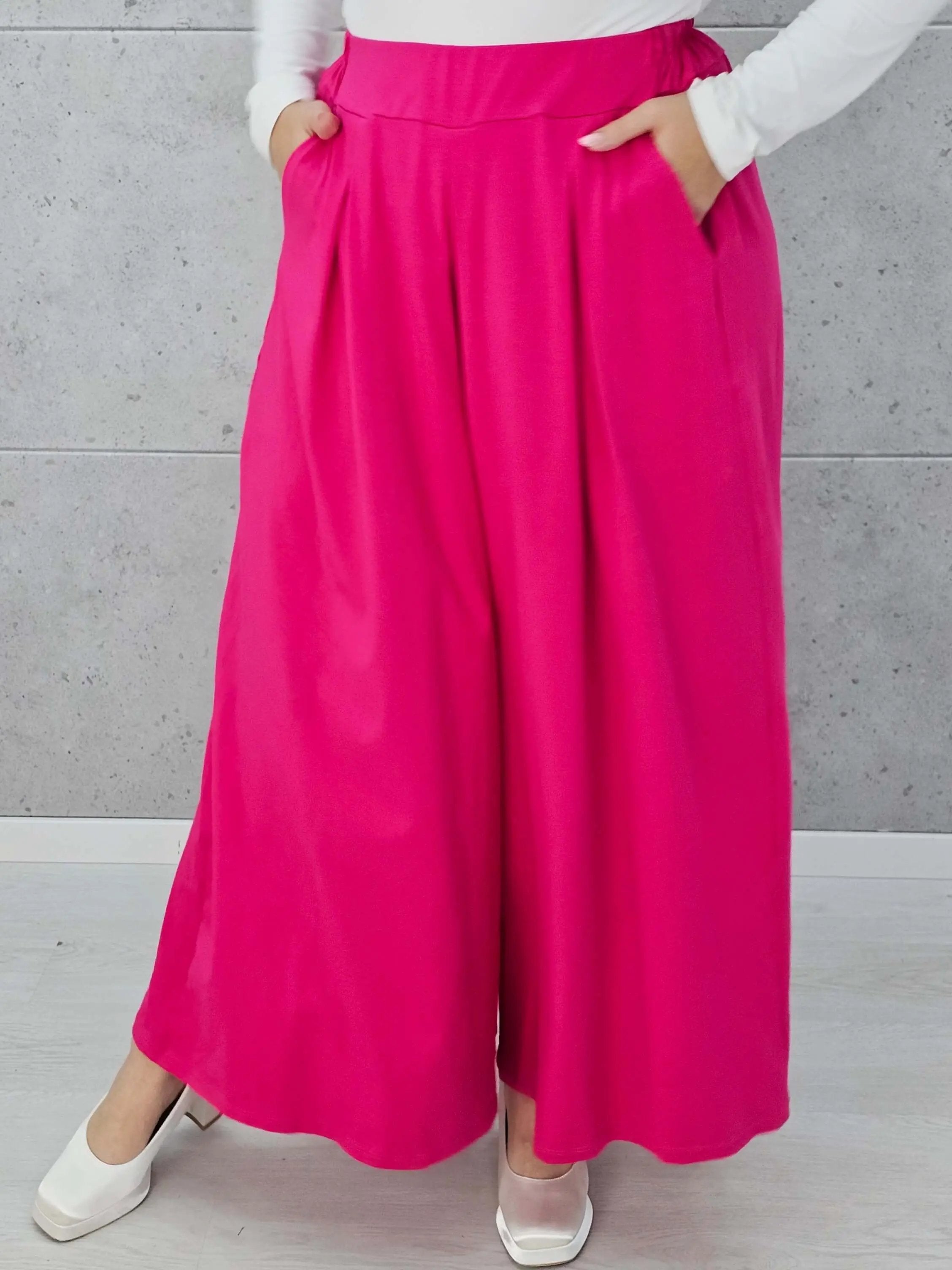 Spodnie z szeroką nogawką Stylowa XL