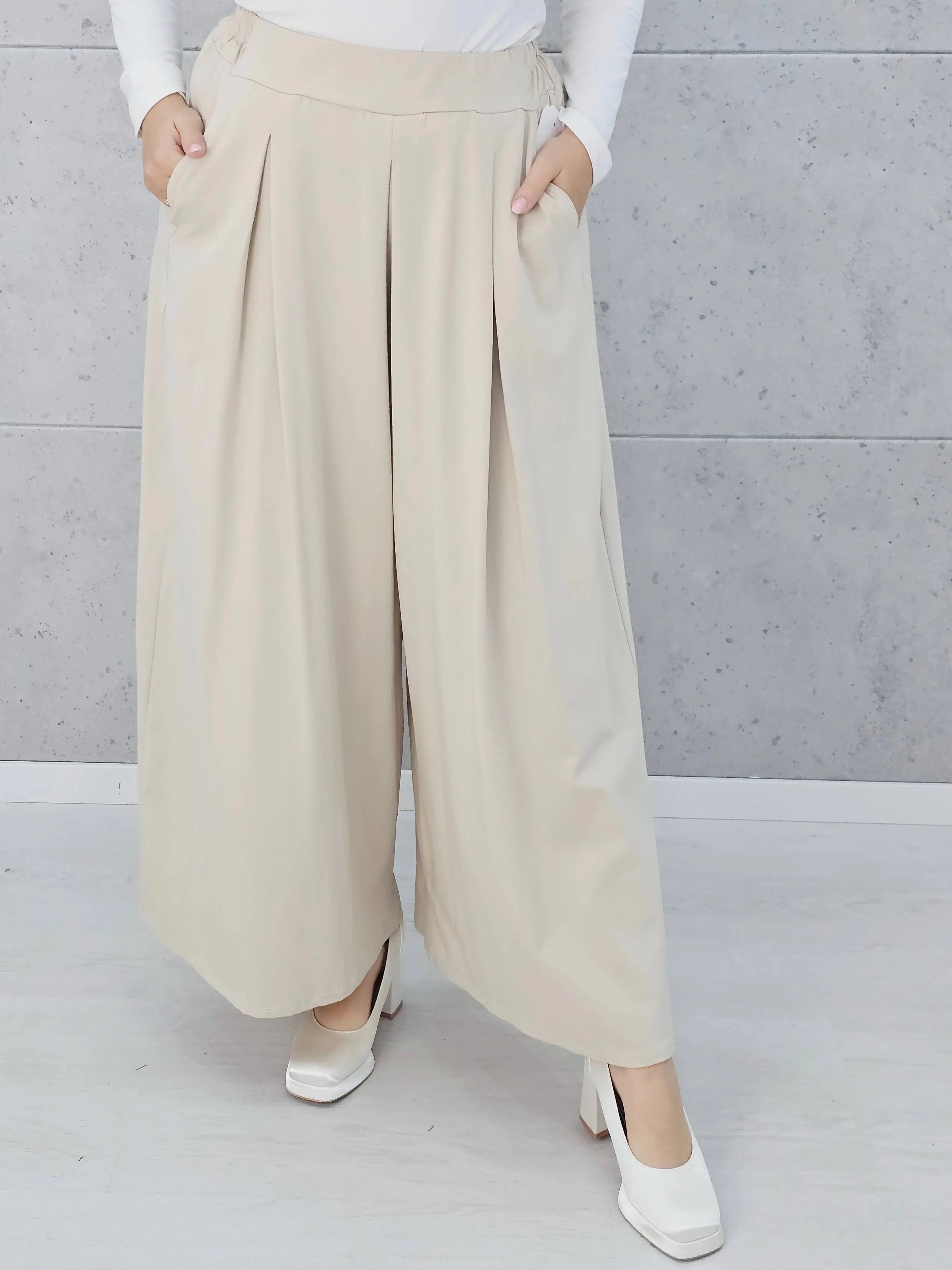 Spodnie z szeroką nogawką Stylowa XL