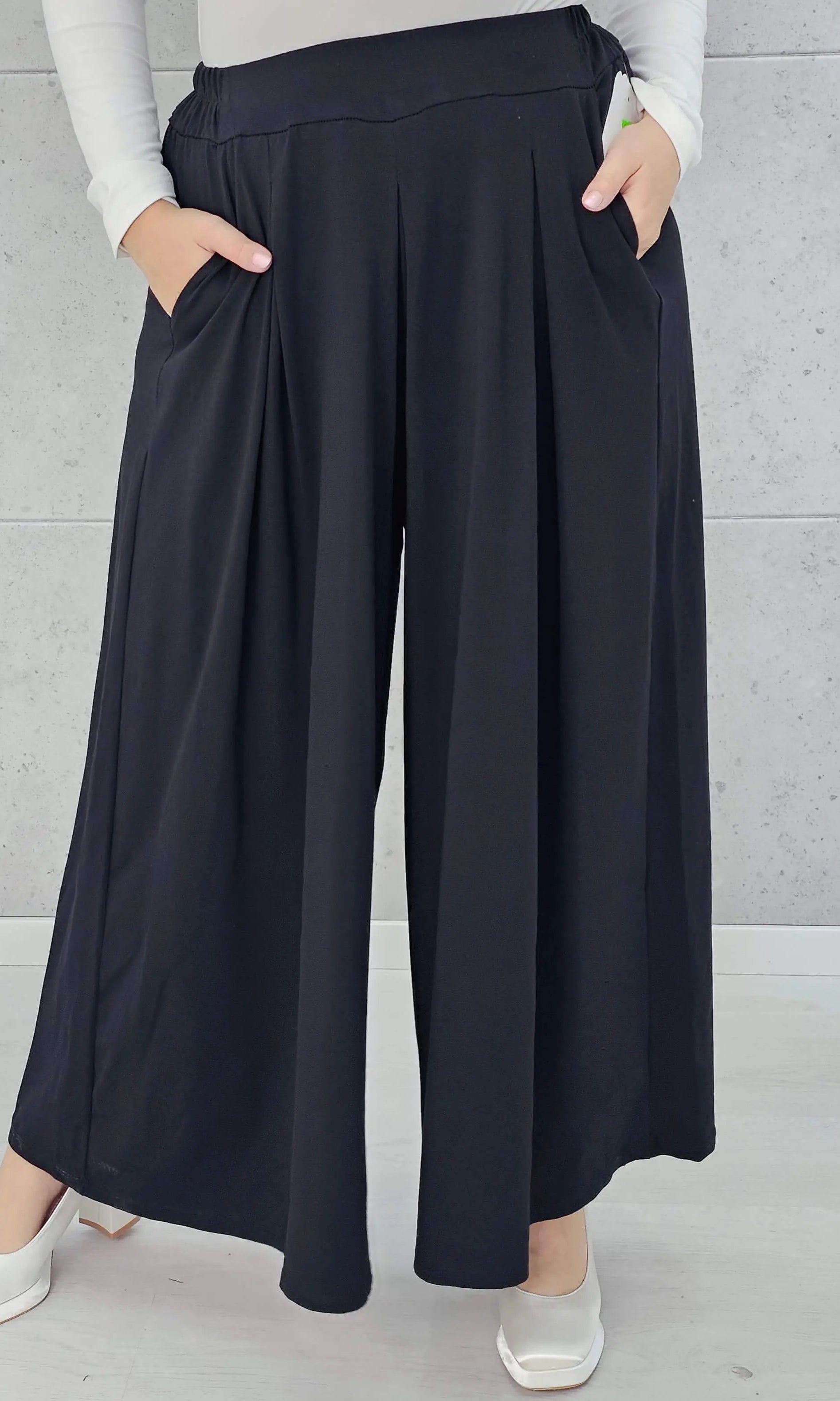 Spodnie z szeroką nogawką Stylowa XL