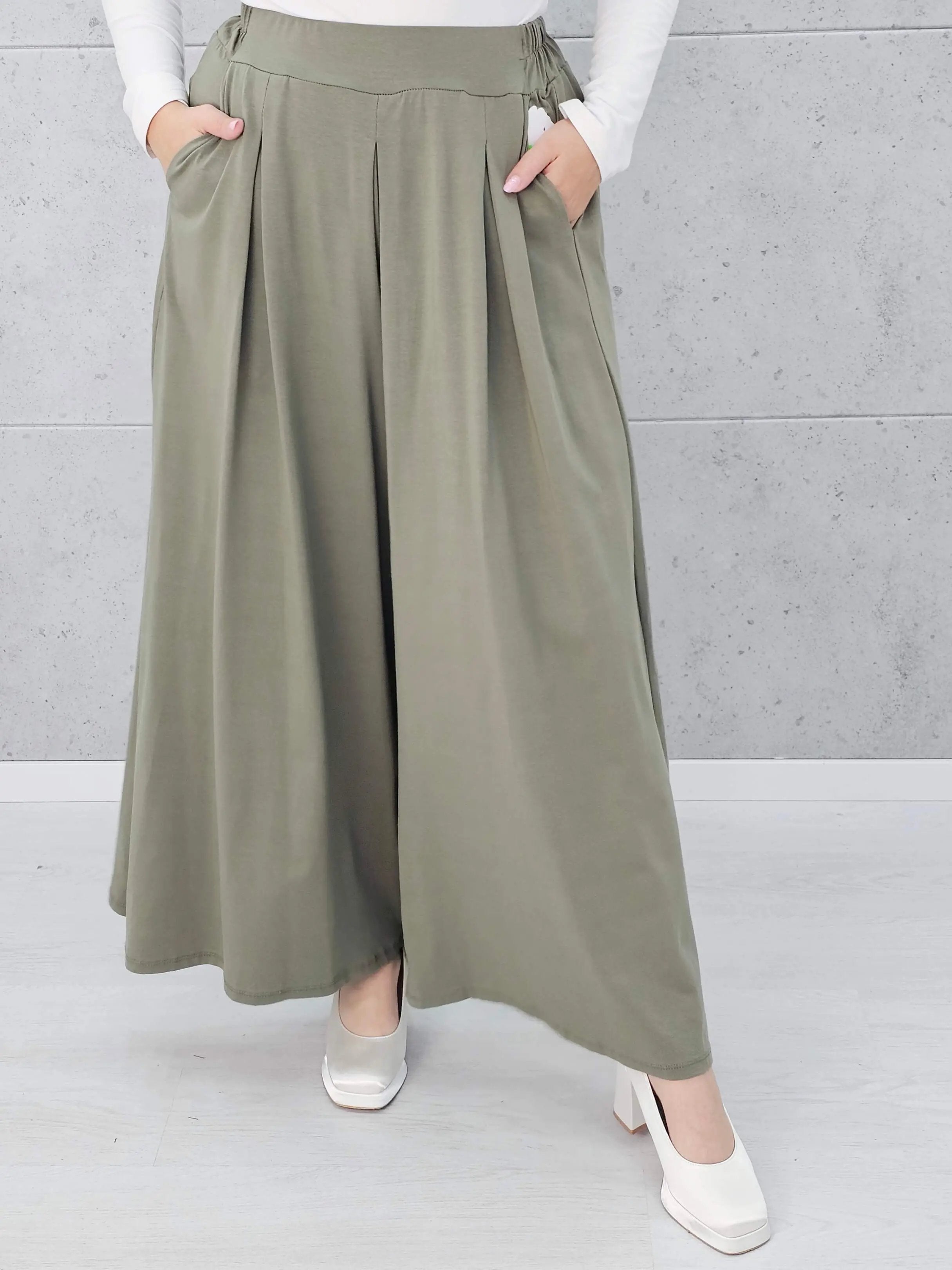 Spodnie z szeroką nogawką Stylowa XL