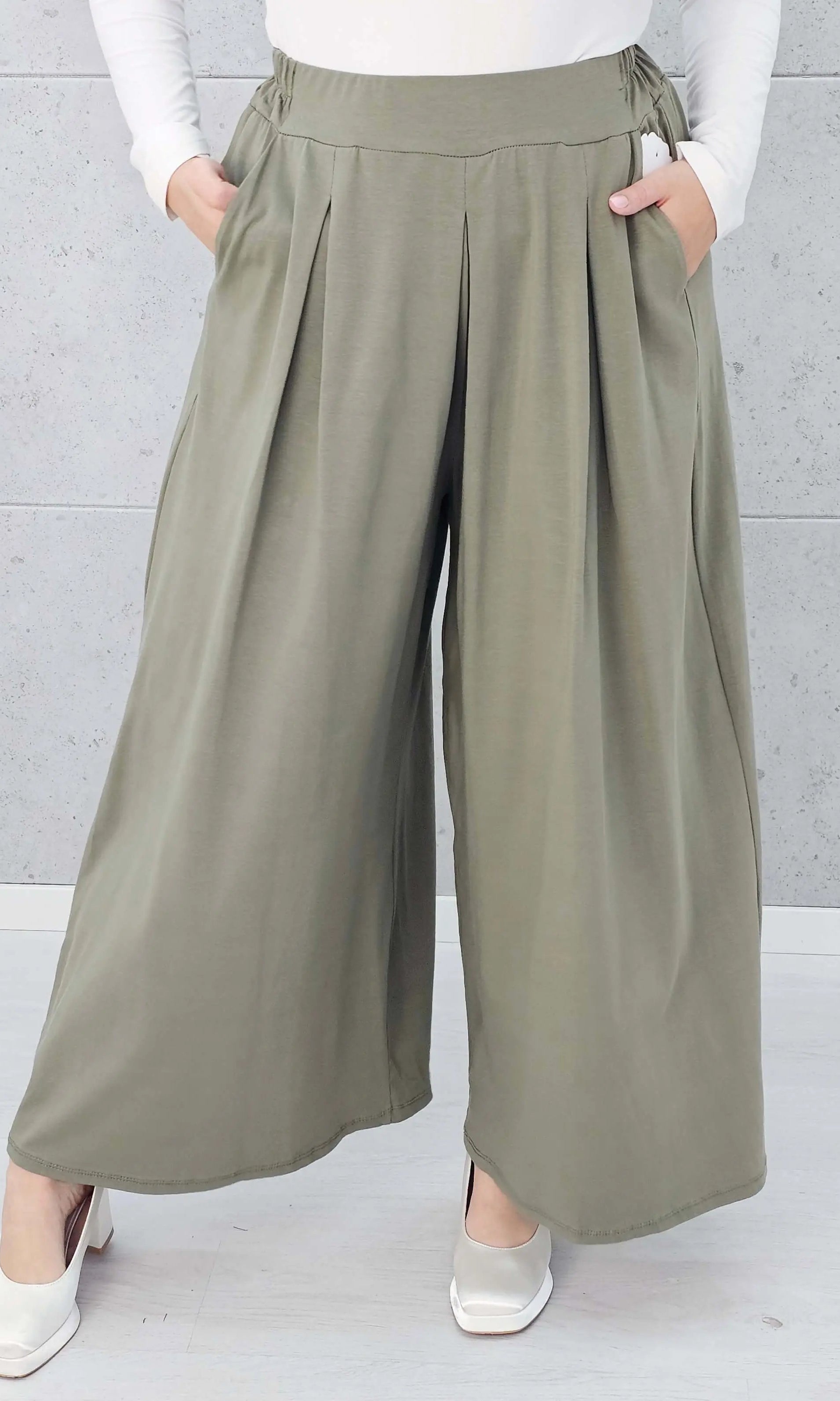 Spodnie z szeroką nogawką Stylowa XL