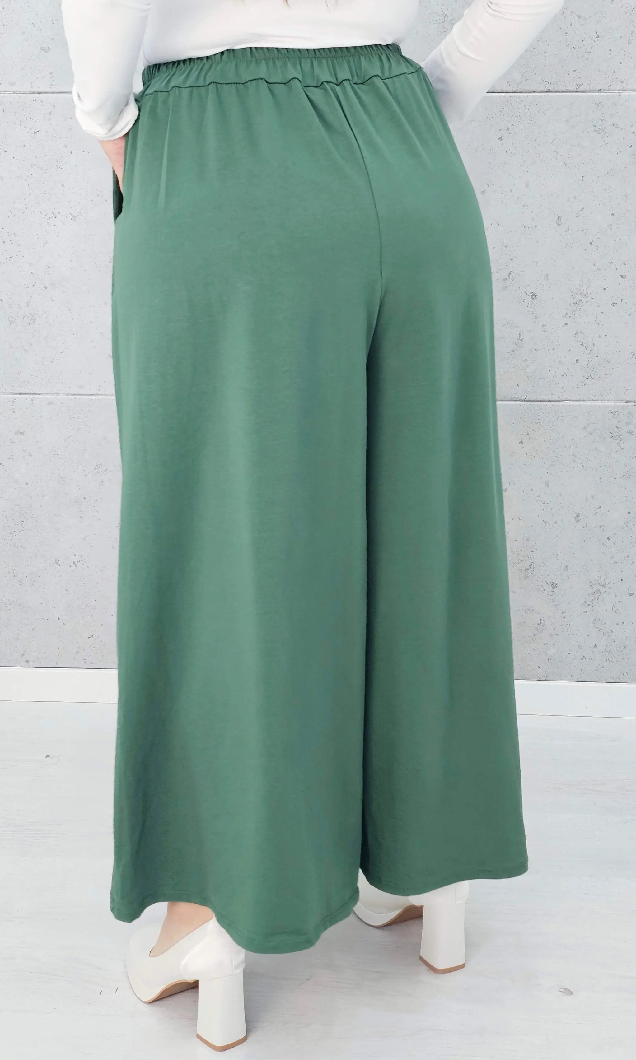 Spodnie z szeroką nogawką Stylowa XL