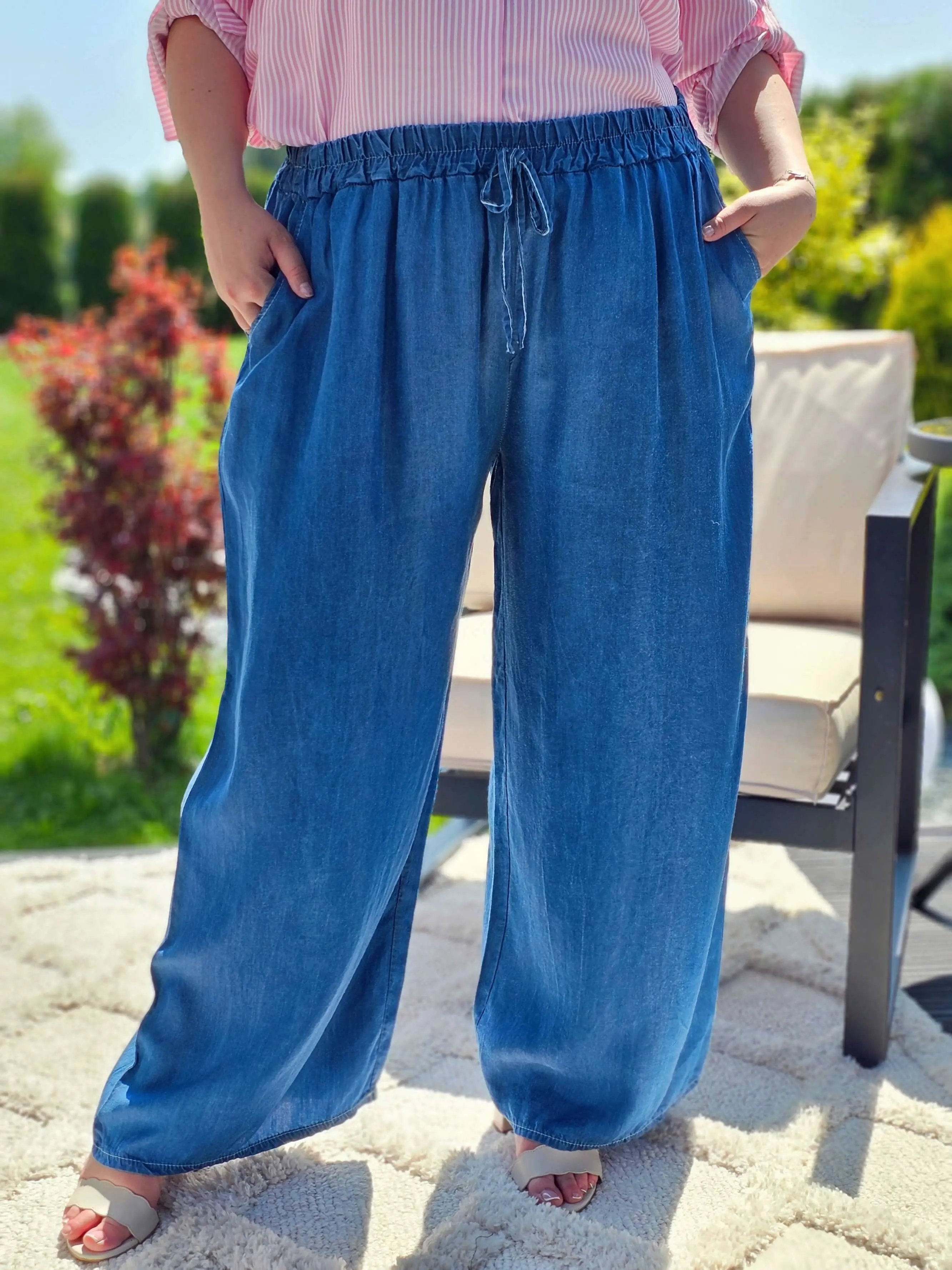 Spodnie z szeroką nogawką - dwa odcienie Stylowa XL