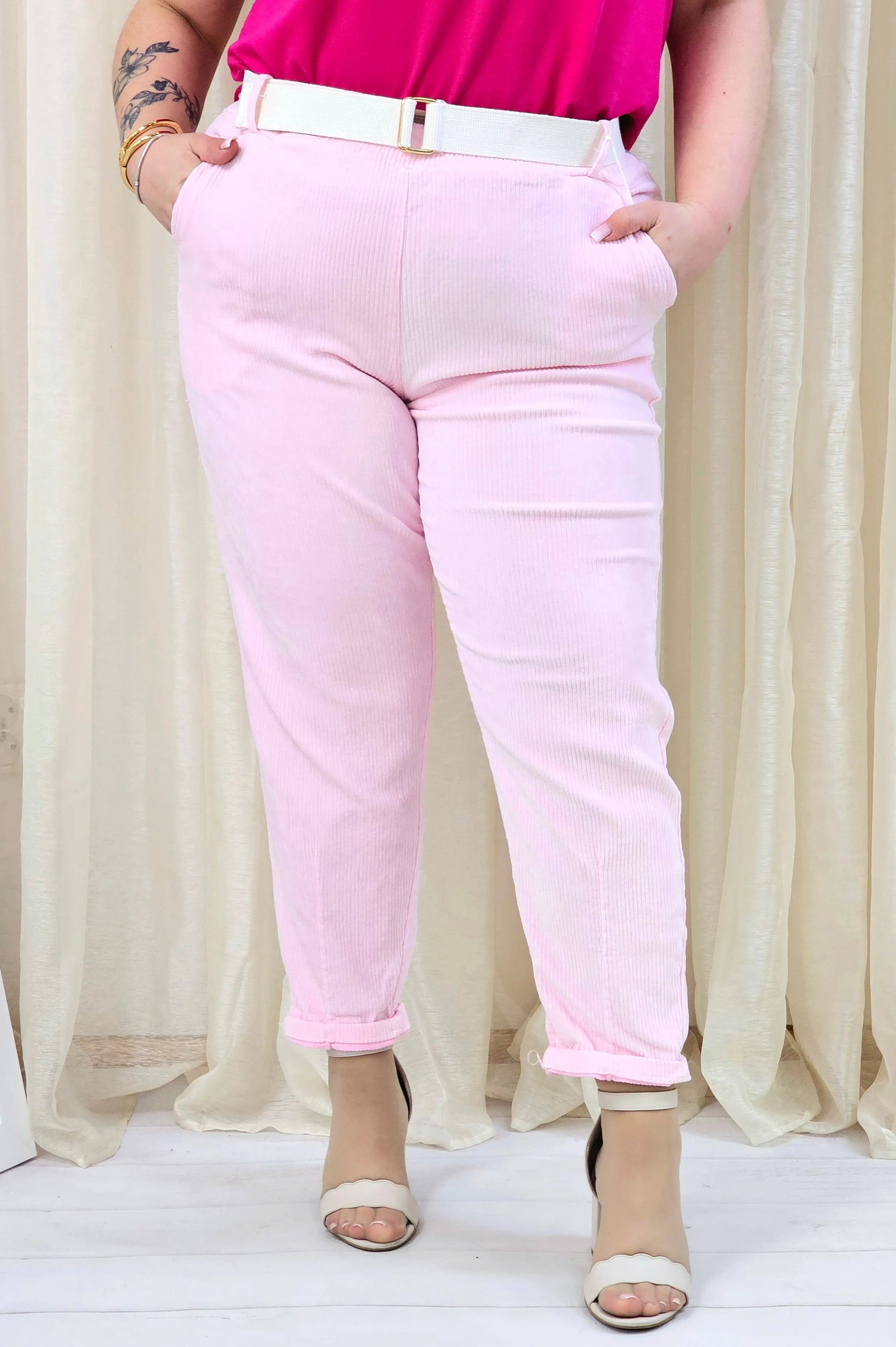 Stylowe i wygodne spodnie z cienkiego sztruksu - LIVANS Stylowa XL