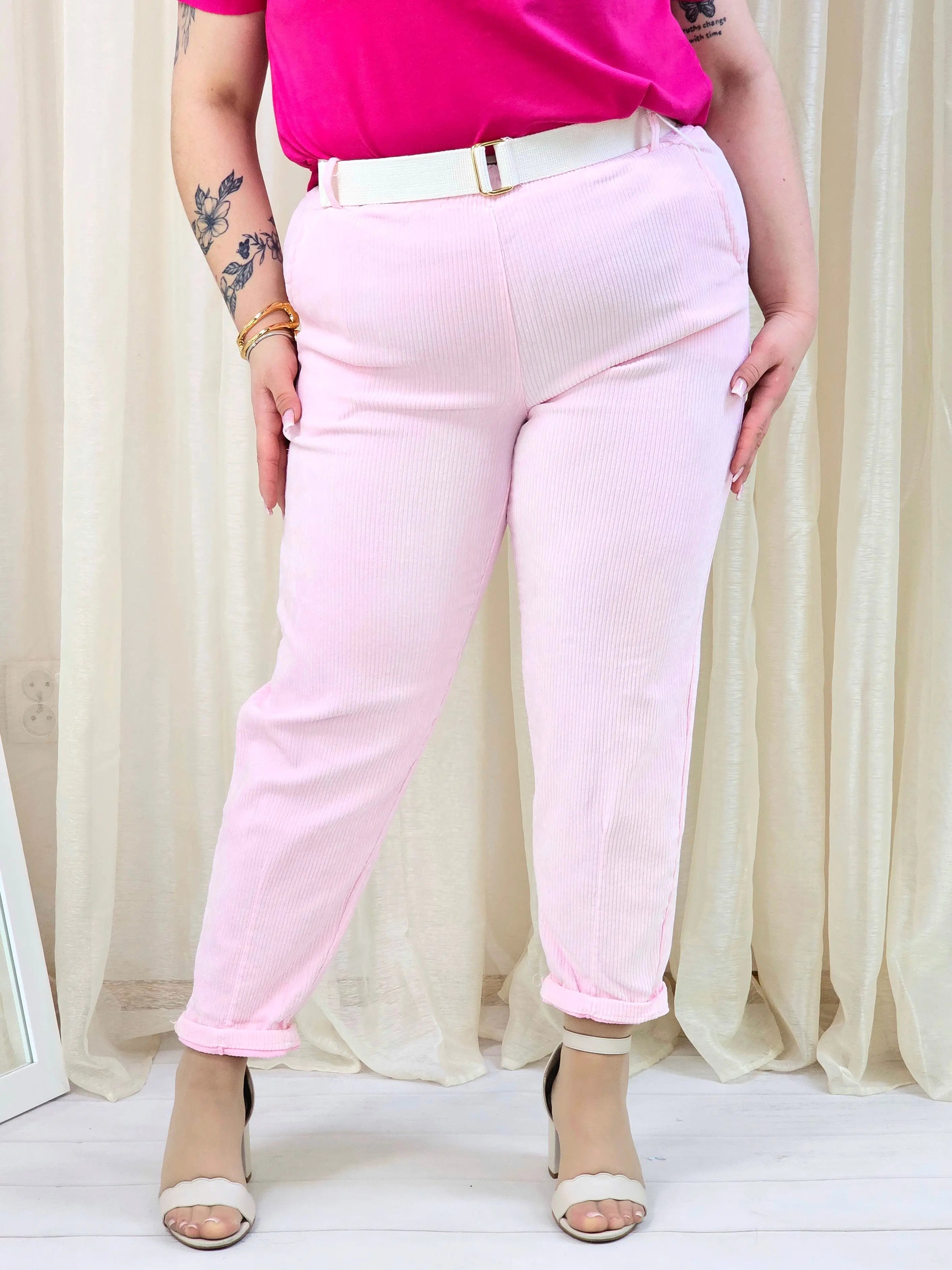 Stylowe i wygodne spodnie z cienkiego sztruksu - LIVANS Stylowa XL