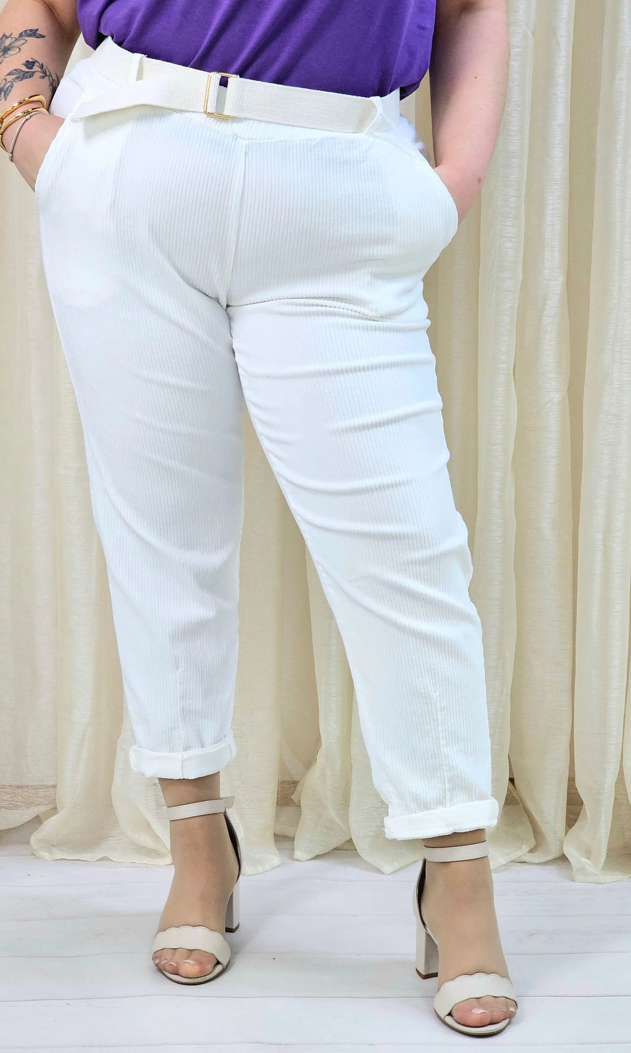 Stylowe i wygodne spodnie z cienkiego sztruksu - LIVANS Stylowa XL