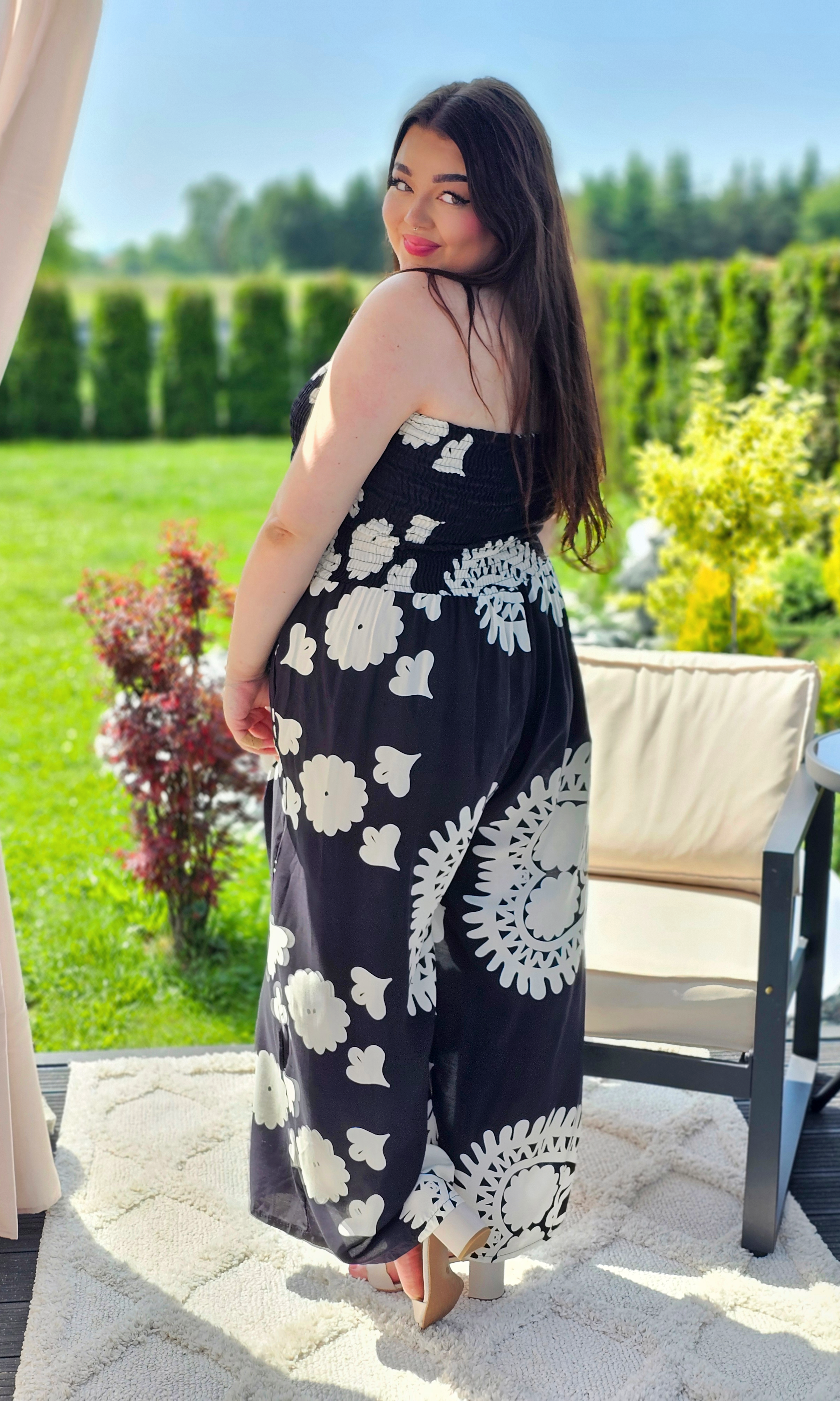 Stylowy kombinezon z kieszeniami - w kilku kolorach Stylowa XL