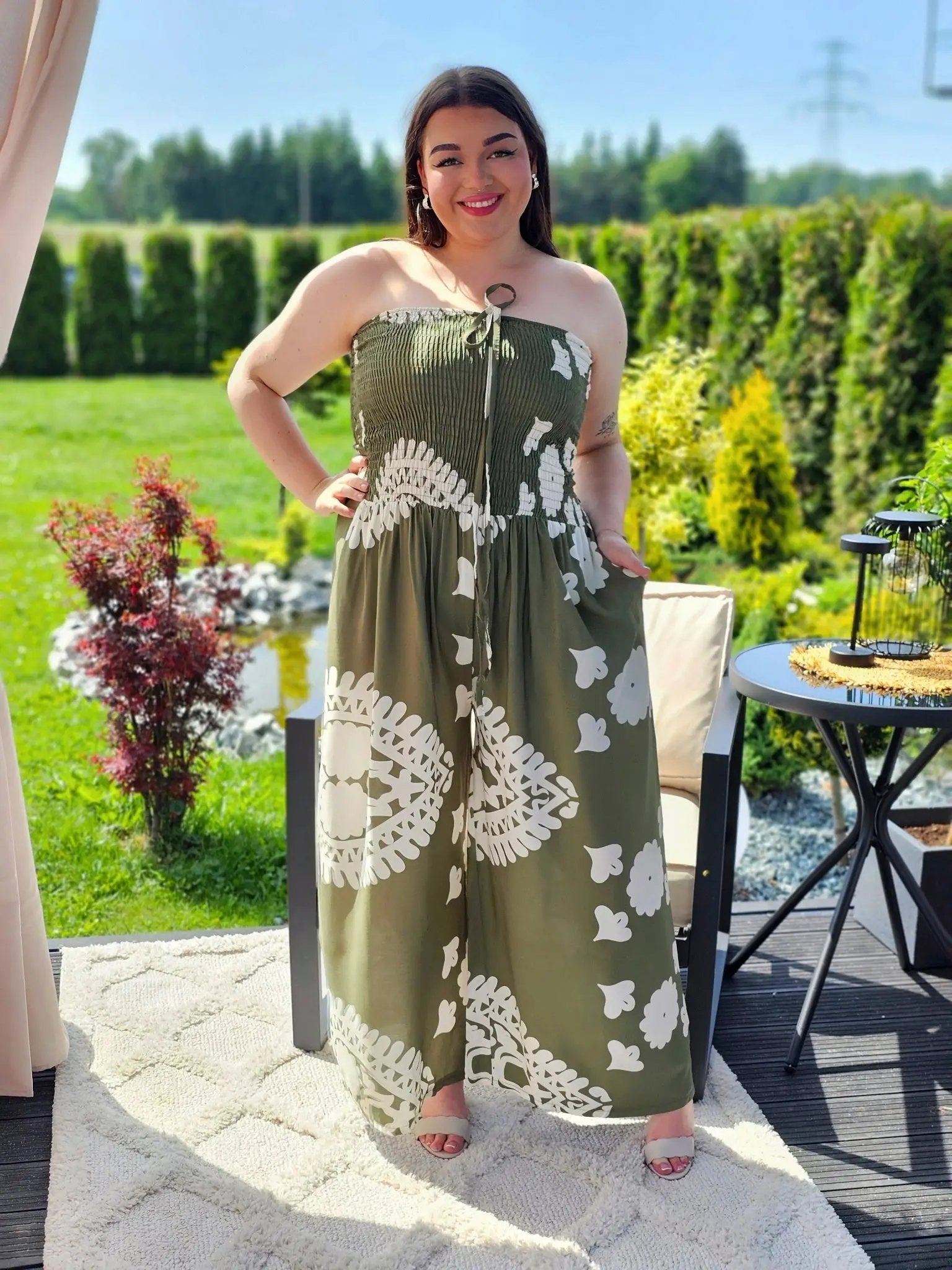 Stylowy kombinezon z kieszeniami - w kilku kolorach Stylowa XL