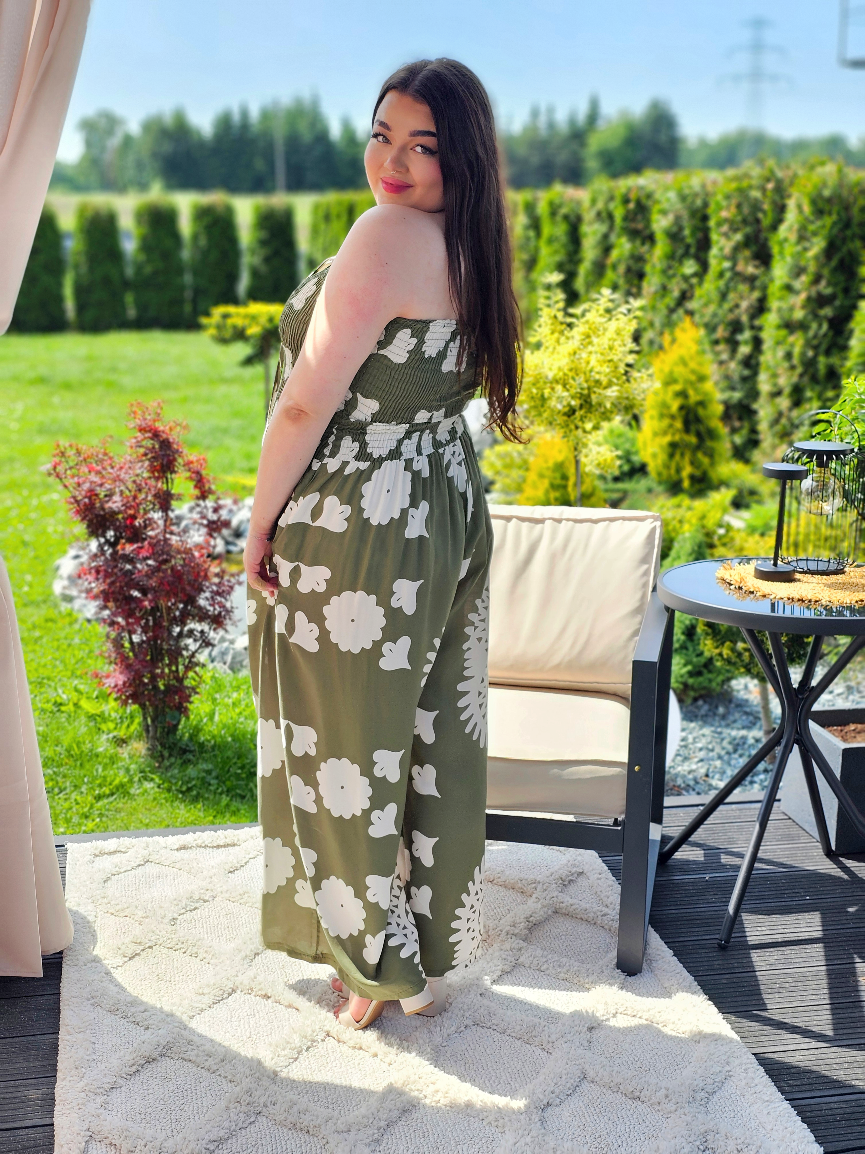 Stylowy kombinezon z kieszeniami - w kilku kolorach Stylowa XL