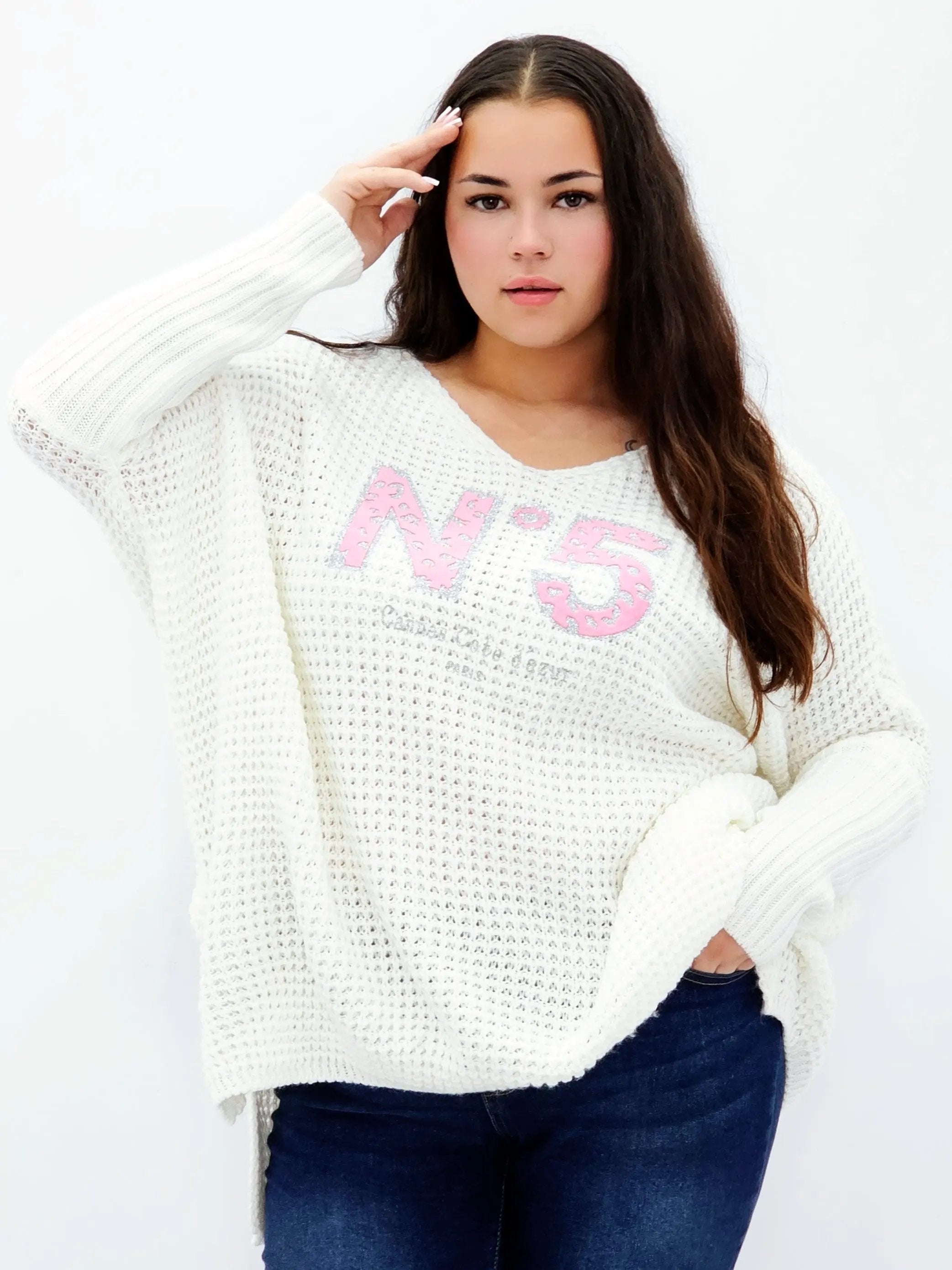 Stylowy sweter z nutą luksusu – idealny na chłodniejsze dni Stylowa XL