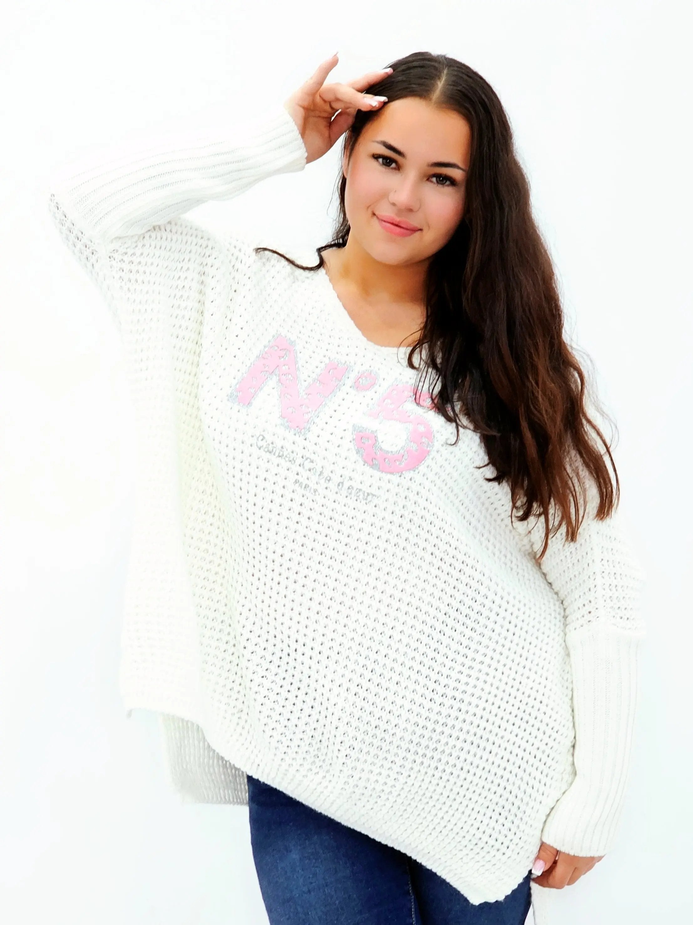 Stylowy sweter z nutą luksusu – idealny na chłodniejsze dni Stylowa XL