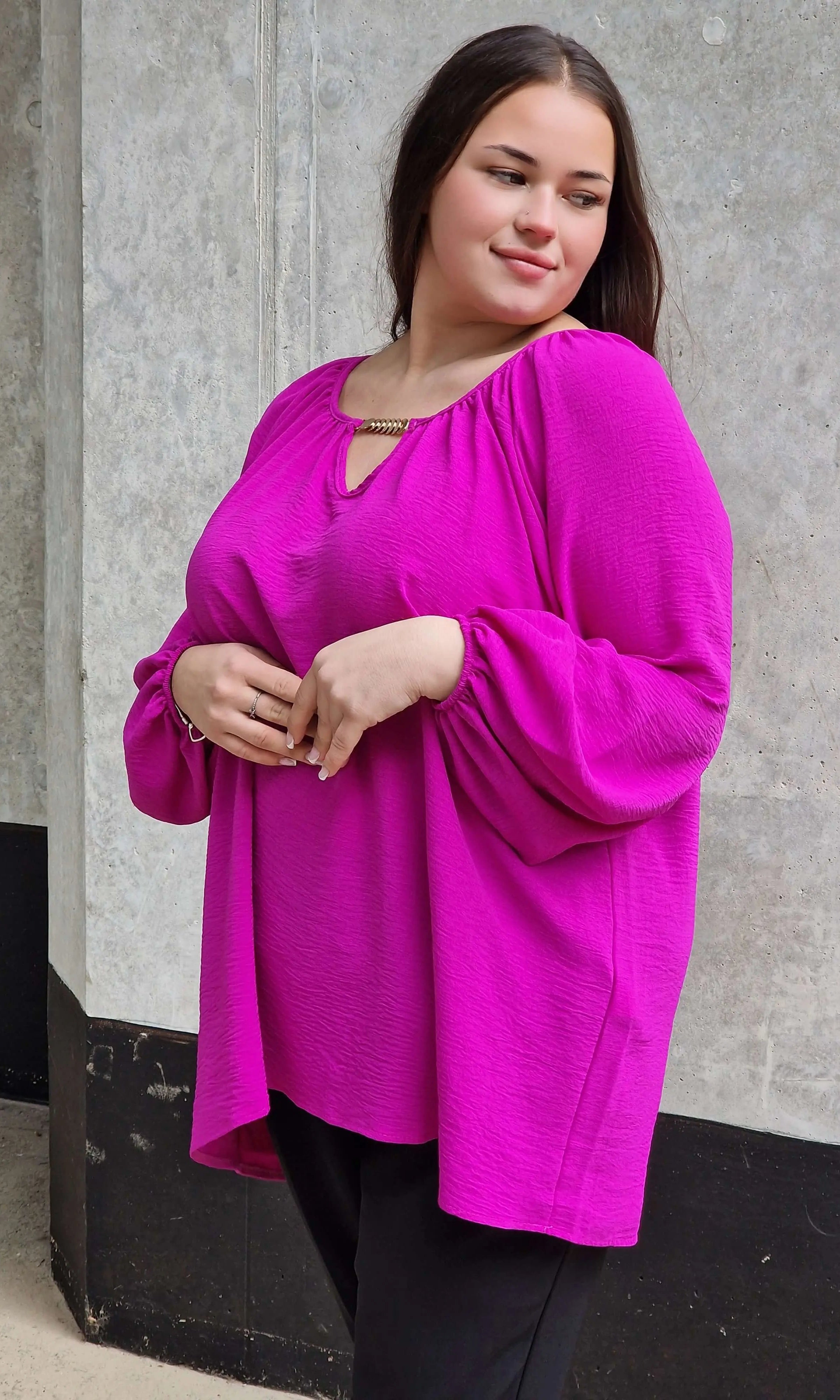 Subtelna elegancja i wygoda  bluzka. Stylowa XL