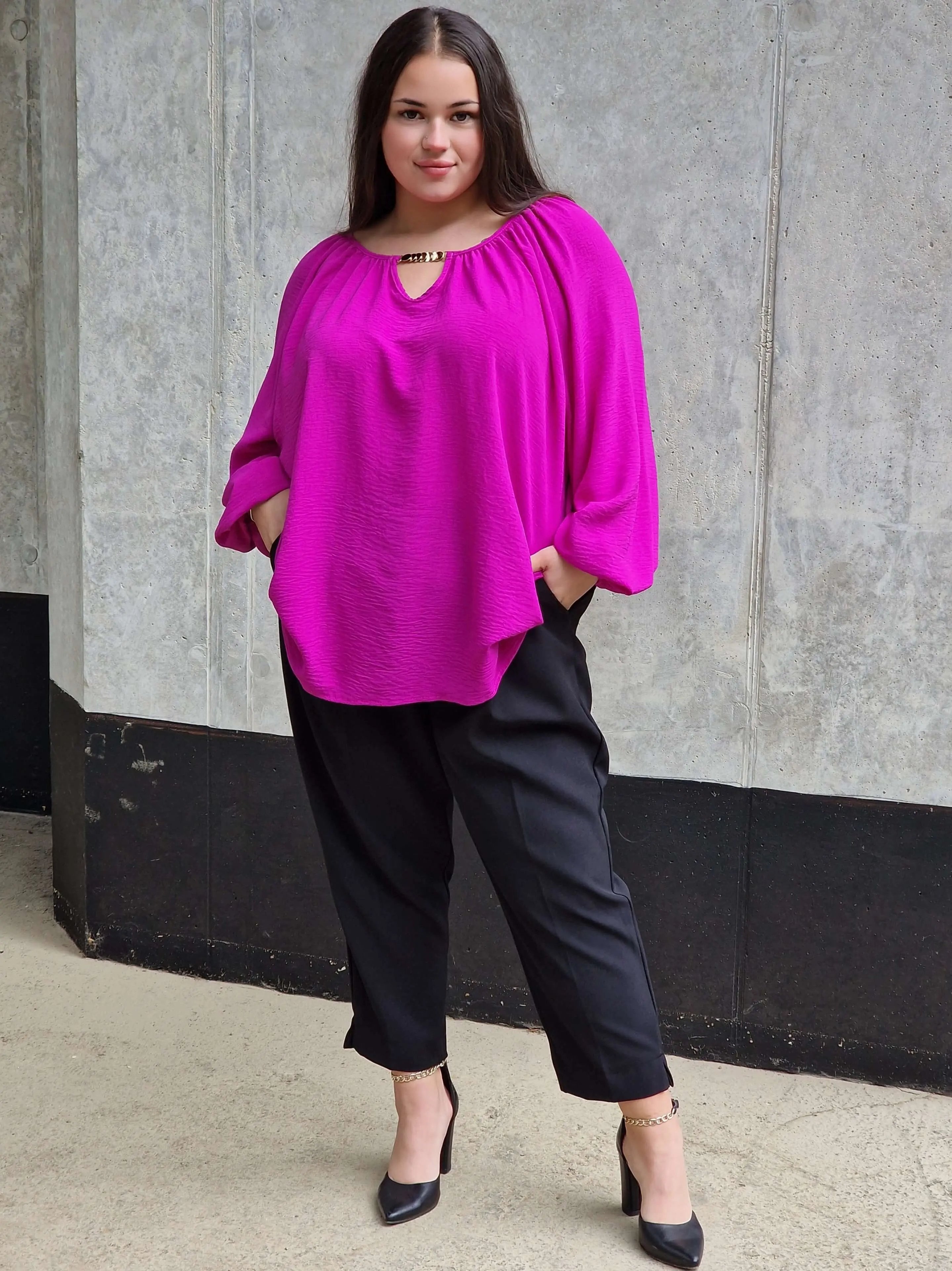 Subtelna elegancja i wygoda bluzka. Stylowa XL