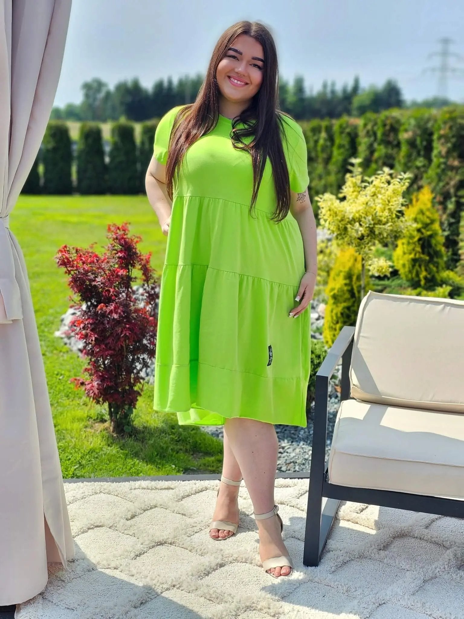 Sukienka Midi z Krótkim Rękawem Stylowa XL