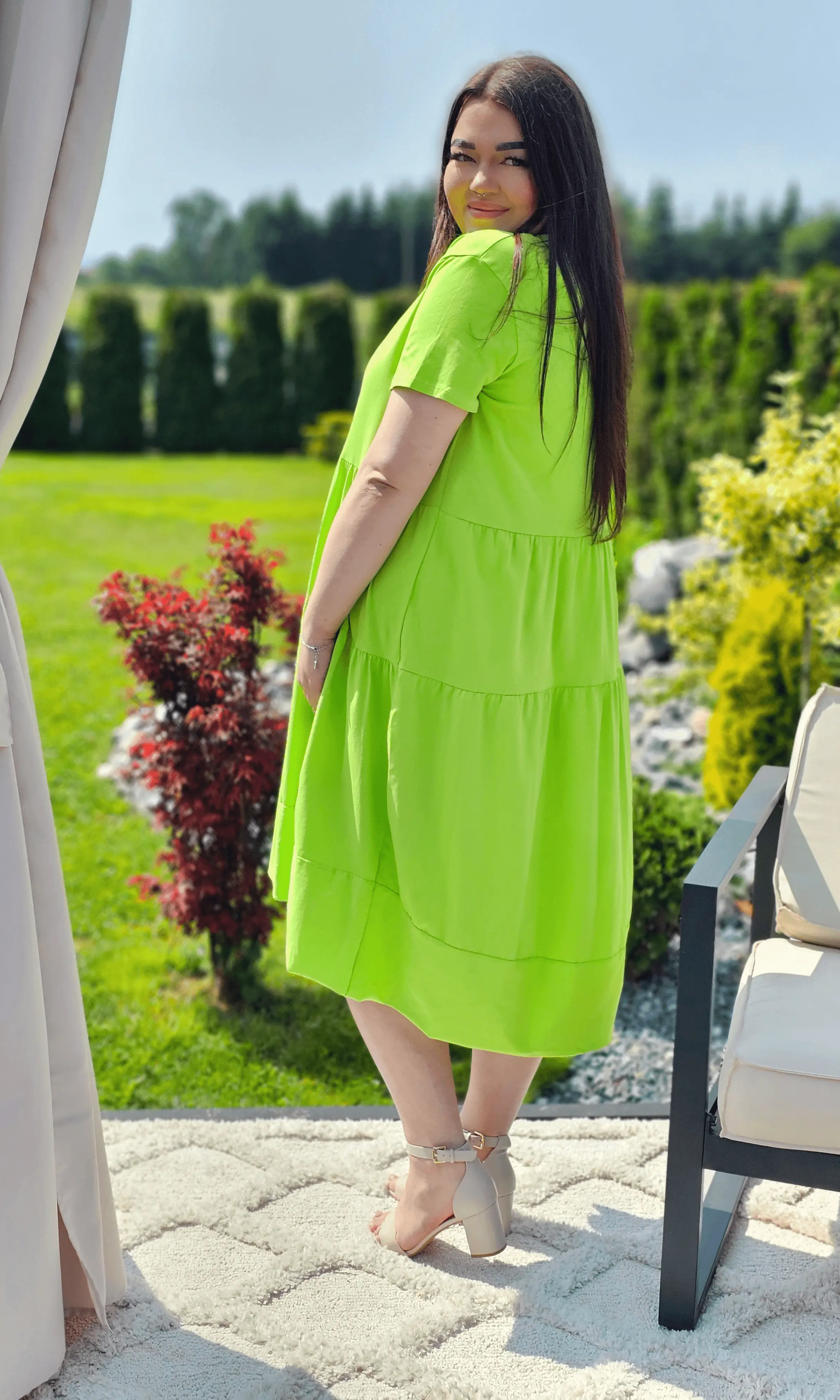 Sukienka Midi z Krótkim Rękawem Stylowa XL