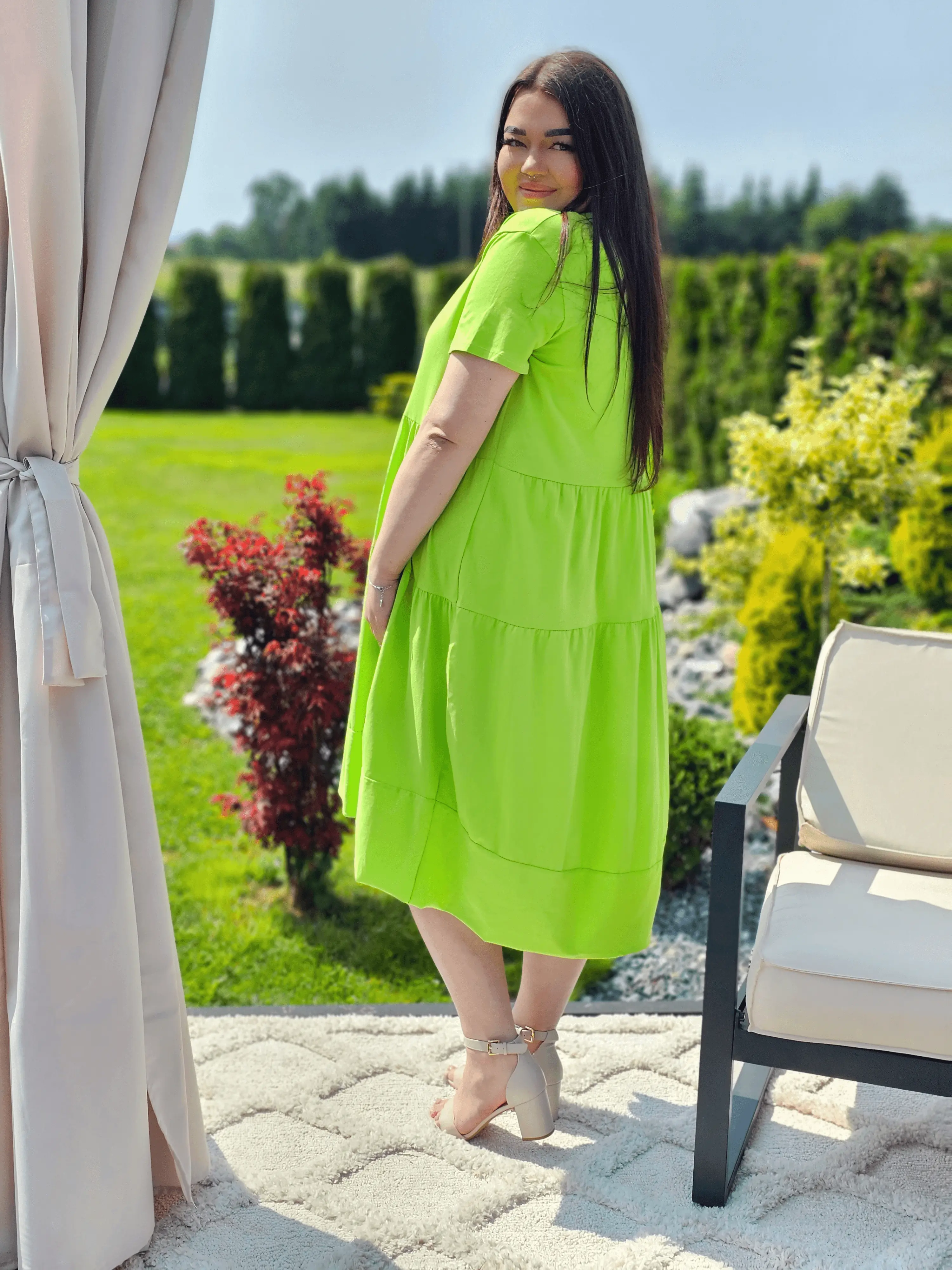 Sukienka Midi z Krótkim Rękawem Stylowa XL