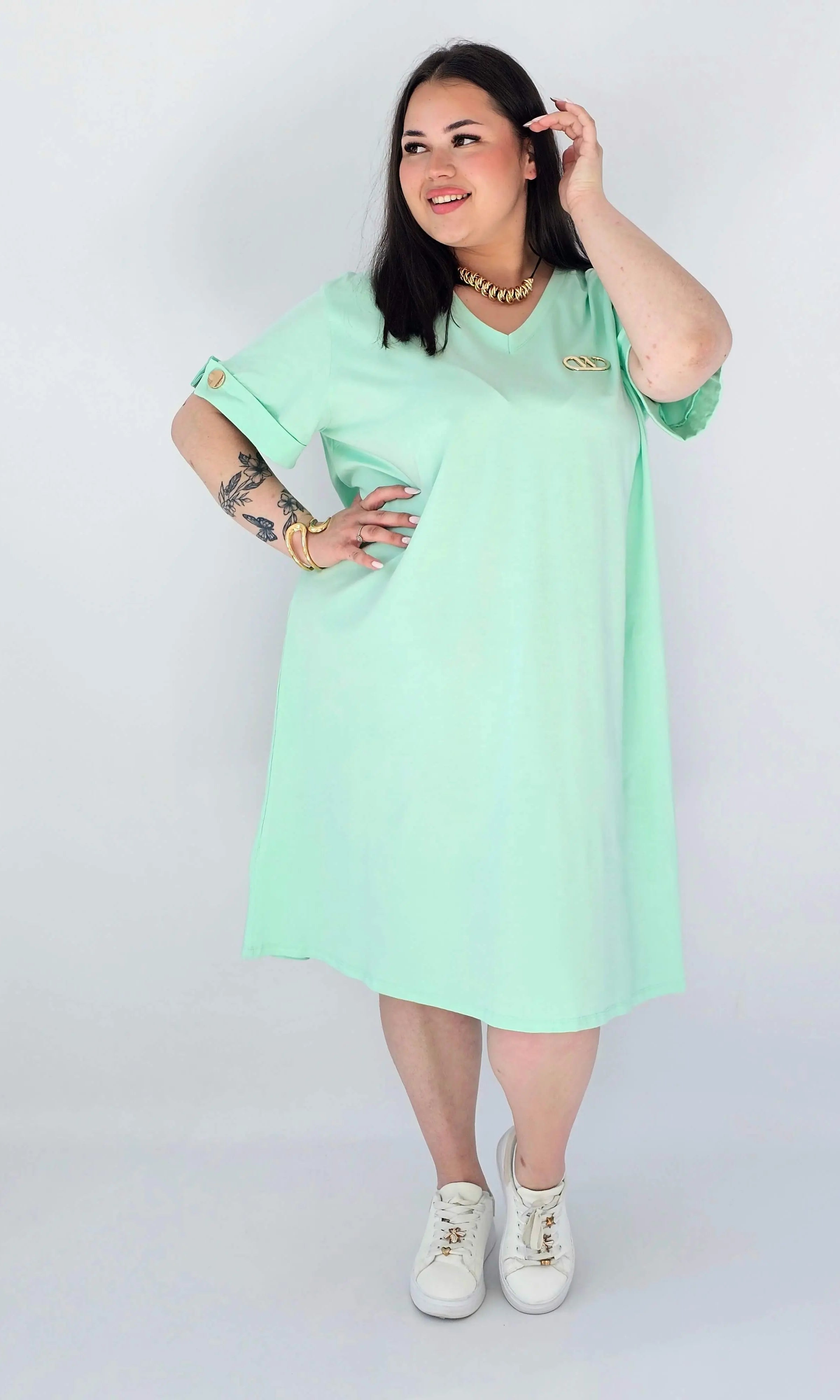 Sukienka Plus Size Luźna Z Dekoltem V I Ozdobnym Detalem Stylowa XL